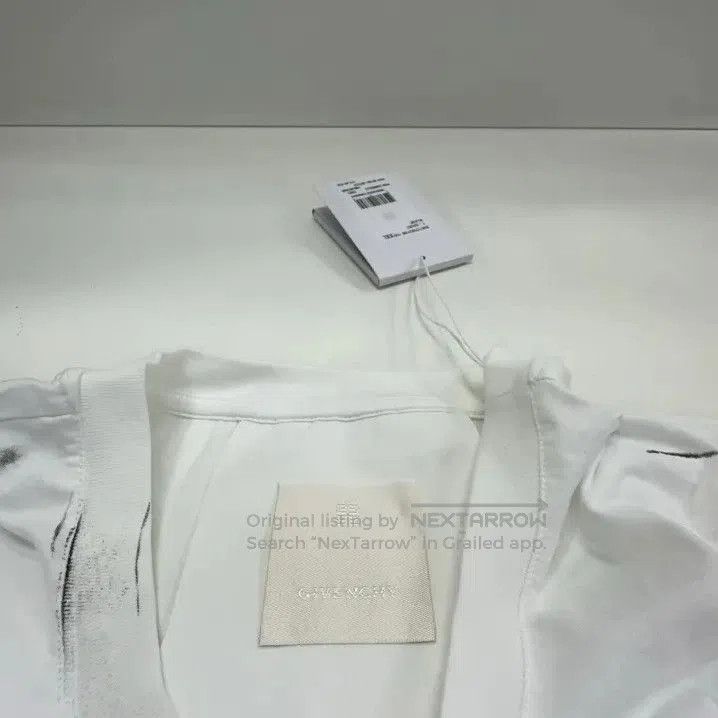 Givenchy Givenchy Men's Pattern Print Crew Neck T-Shirt. Size US XXL / EU 58 / 5 - 4 Thumbnail