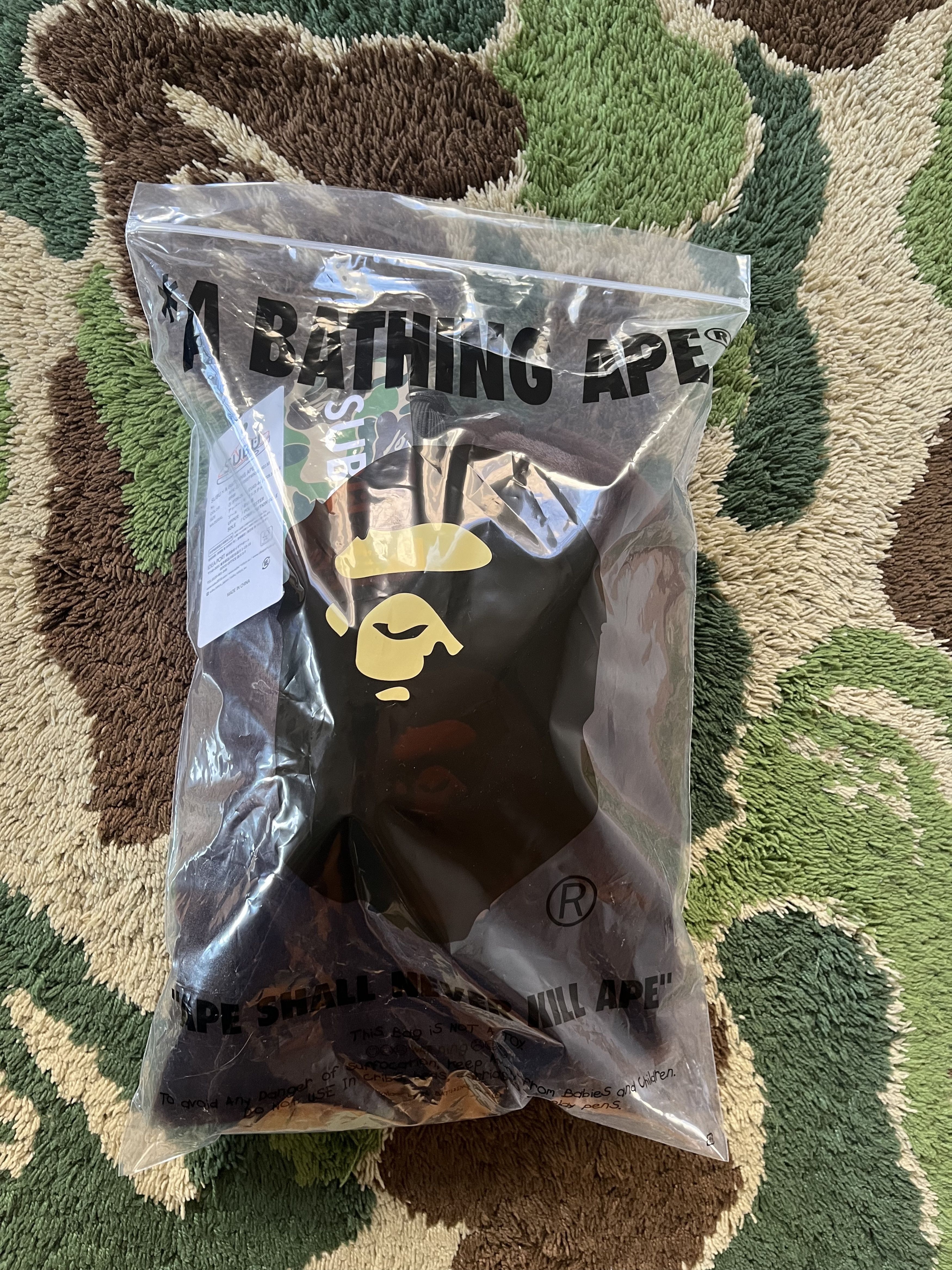 Bape × SUBU BAPE x SUBU BOA PUFFER APE HEAD SANDALS Size US 10 / EU 43 - 8 Thumbnail