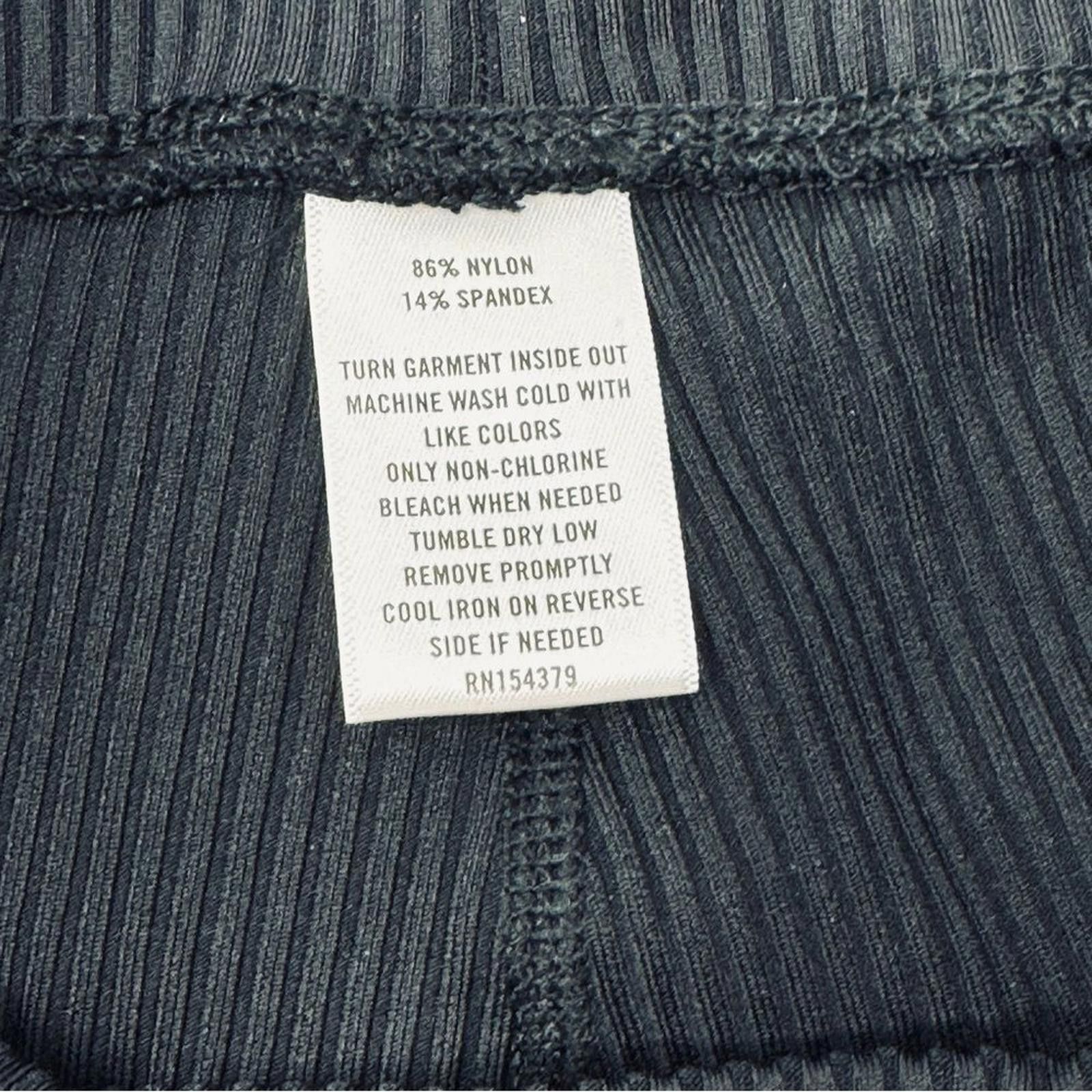 Aeropostale NWOT. Aeropostale. High-Rise Perfect Leggings. Size Medium. Size 32" / US 10 / IT 46 - 6 Thumbnail