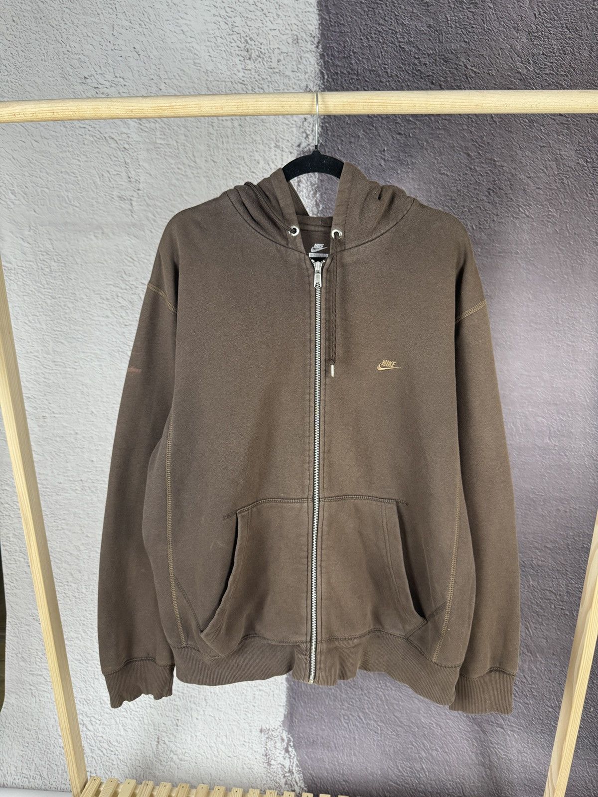 Nike Nike vintage Y2K brown faded hoodie swoosh drill Size US XL / EU 56 / 4 - 1 Thumbnail