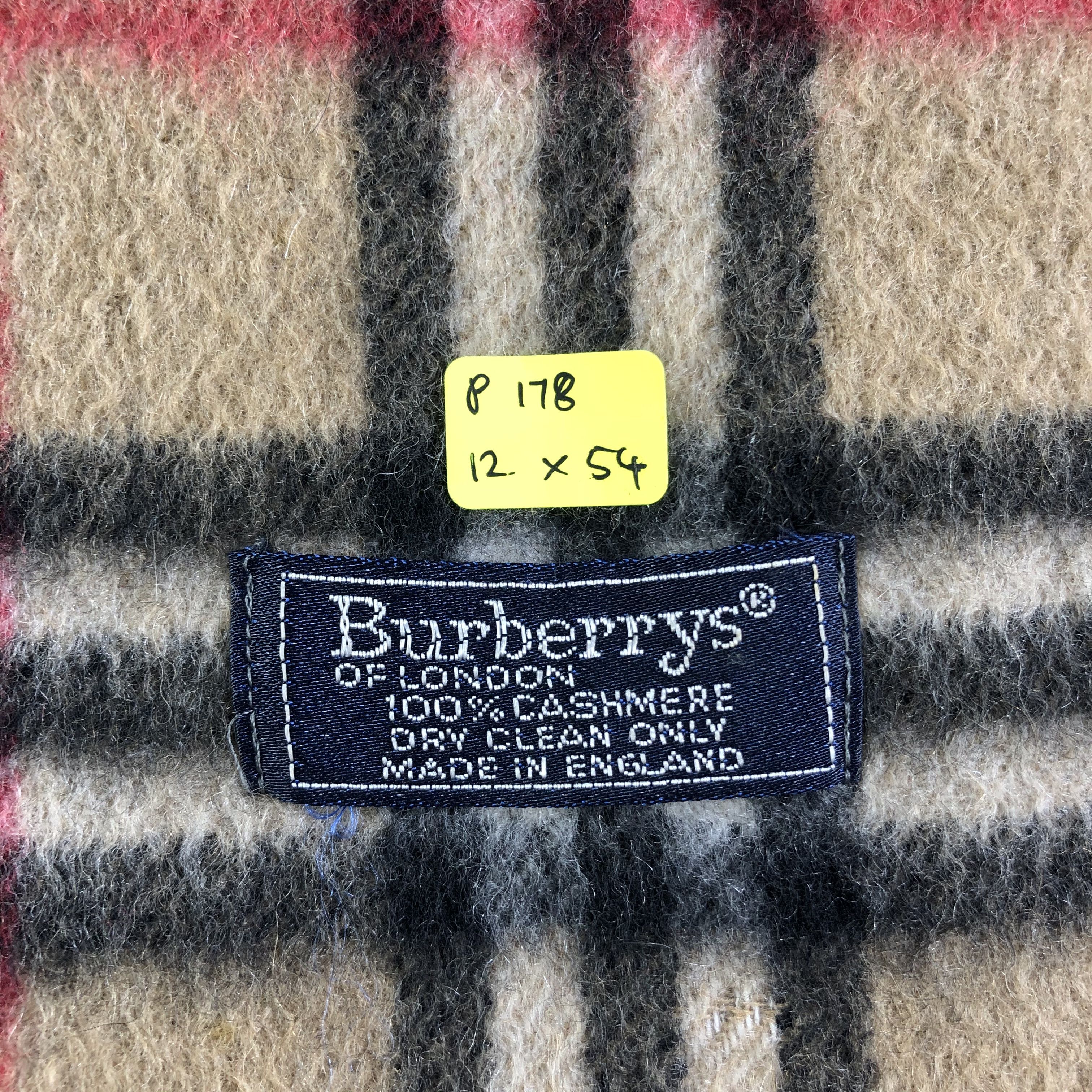 Burberry Burberrys Cashmere Scarf / Muffler / Neckwear Size ONE SIZE - 8 Thumbnail