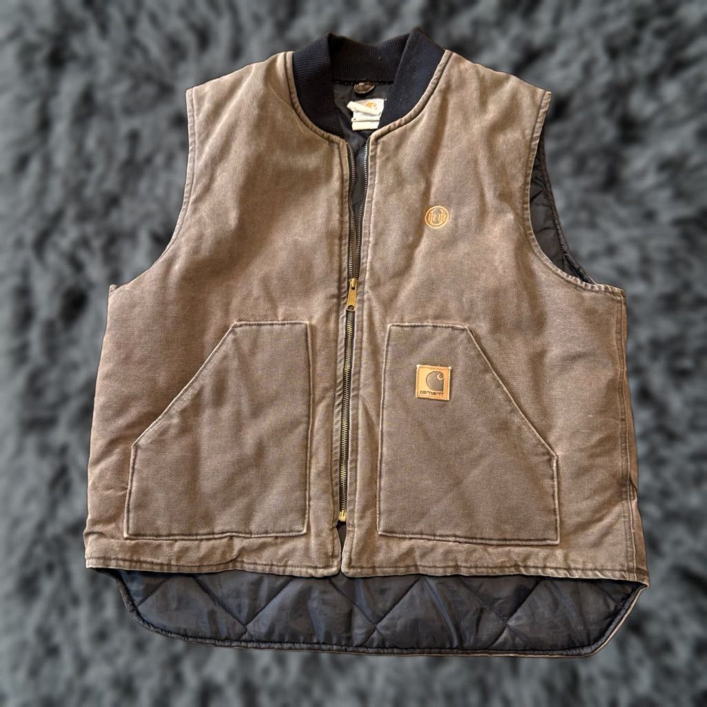Carhartt VINTAGE Carhartt Duck Canvas Vest XL Union Railroad J V02 CHT Quilt Lined USA Men XL Brown Quilted Zipper Logo USMade Size US XL / EU 56 / 4 - 1 Thumbnail