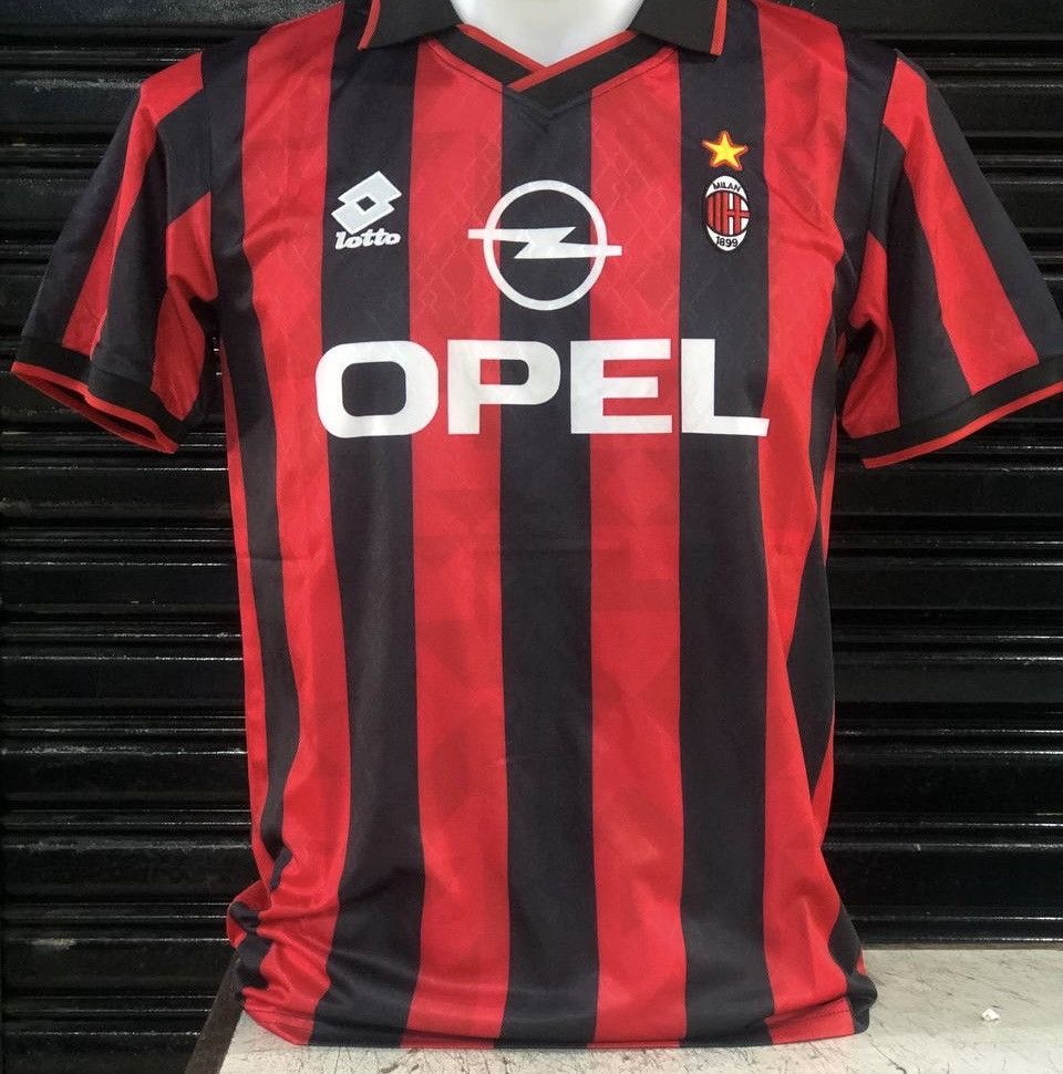 Vintage AC MILAN 1995-1996 HOME FOOTBALL SOCCER JERSEY LOTTO VINTAGE Size US XL / EU 56 / 4 - 1 Thumbnail
