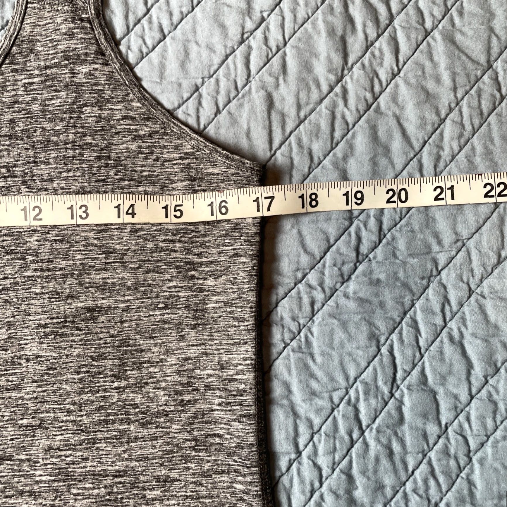 Avia Avia Gray Racerback Tank Top Women’s Medium Gym Yoga Workout Exercise Shirt Sleeveless M Gray Athletic Yoga Modern Classic Sports Size M / US 6-8 / IT 42-44 - 6 Thumbnail