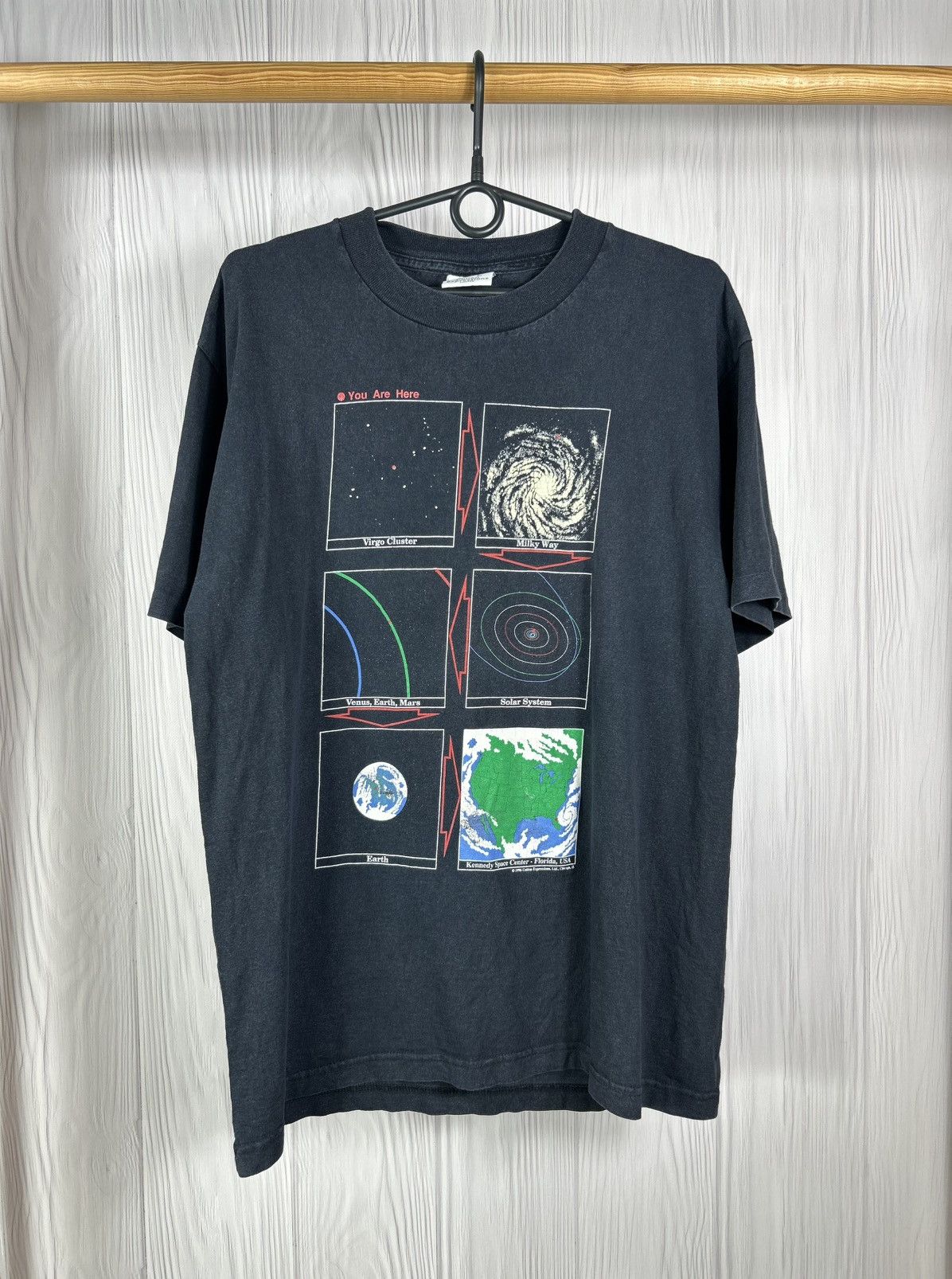 Vintage Vintage 1996 Limited Cotton Expressions Space T-Shirt Size L Size US L / EU 52-54 / 3 - 1 Thumbnail