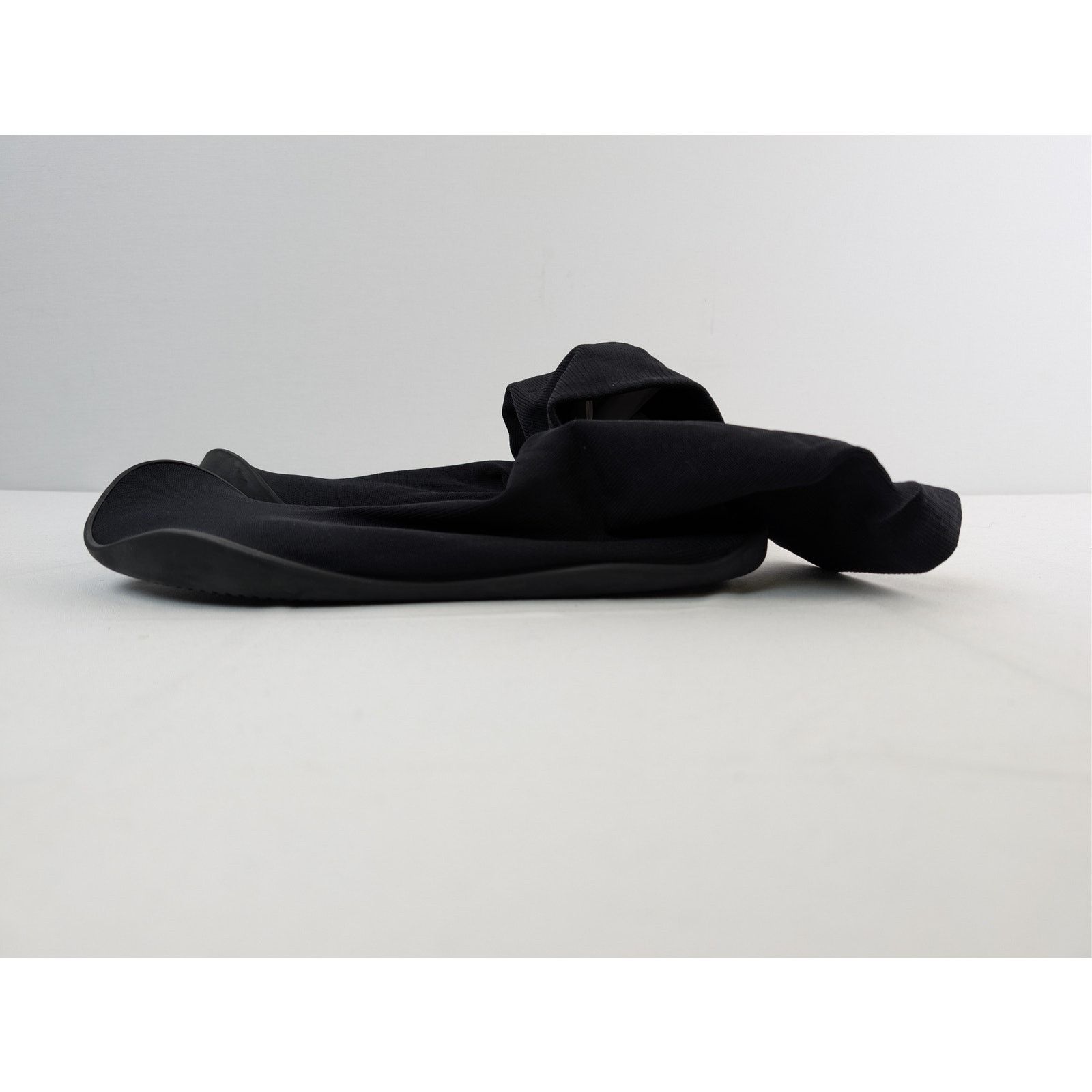 Balenciaga o1rshd1 Knit Hyperflat Socks Shoe boots in Black Size US 9 / EU 42 - 11 Thumbnail