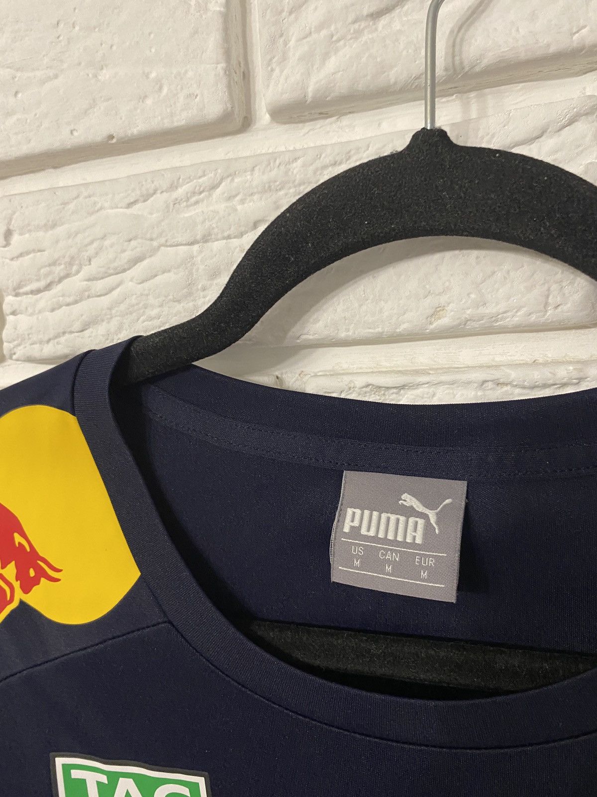 Puma × Red Bull Puma Red Bull Aston Martin t shirt Racing SIze M Size US M / EU 48-50 / 2 - 4 Thumbnail