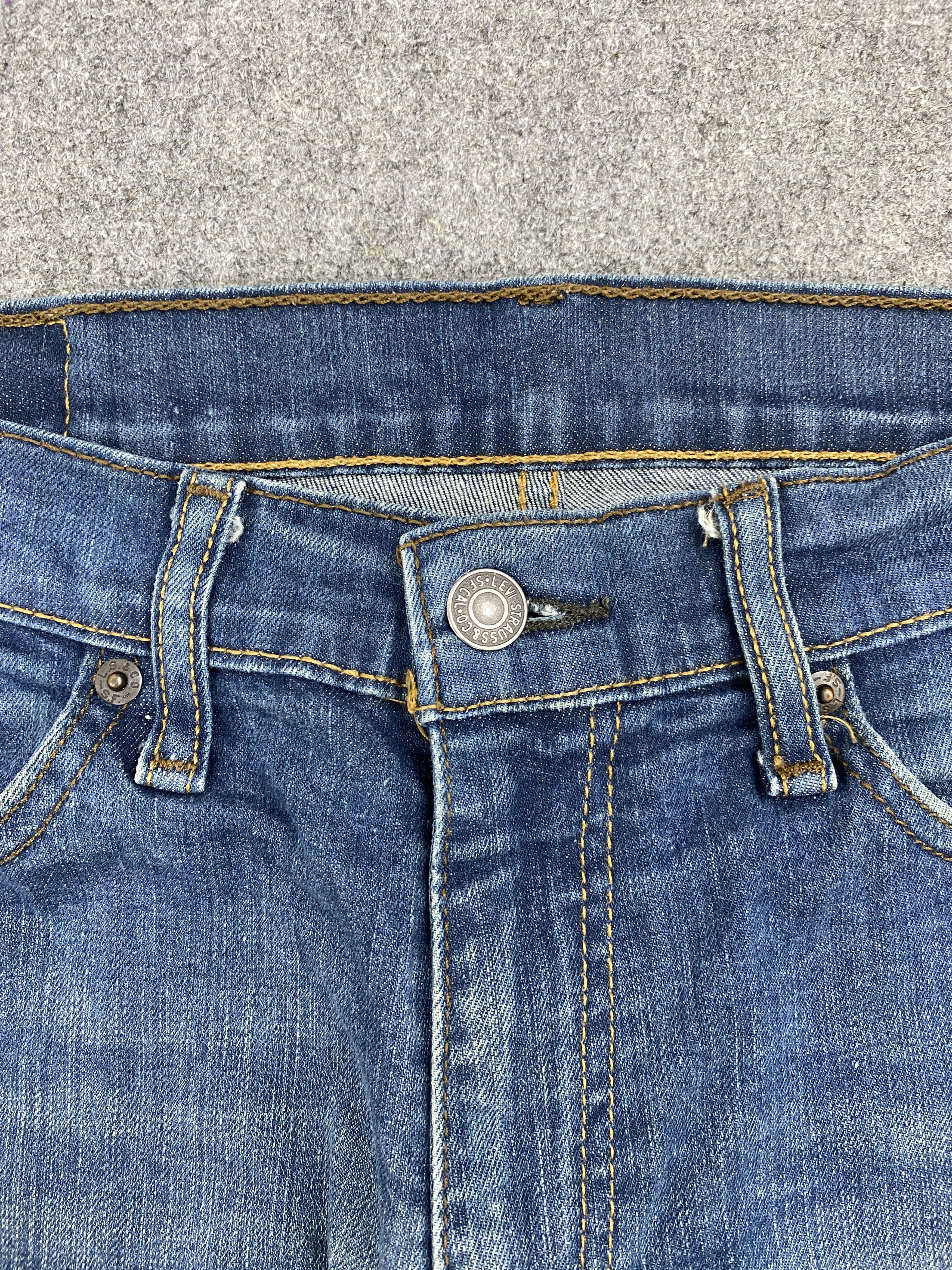 Levi's × Vintage Vintage Levis 541 Faded Blue Jeans Size US 31 - 10 Thumbnail