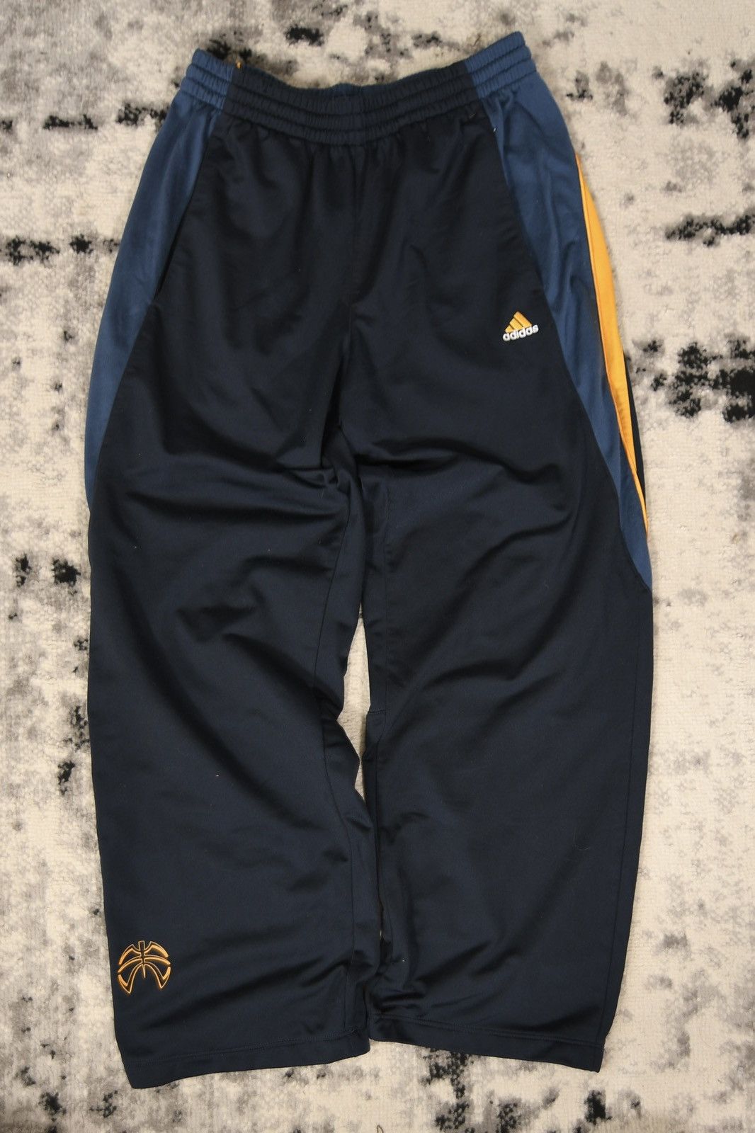 Adidas Y2K Adidas Basketball Track Sweatpants Size 32" / US 10 / IT 46 - 1 Thumbnail