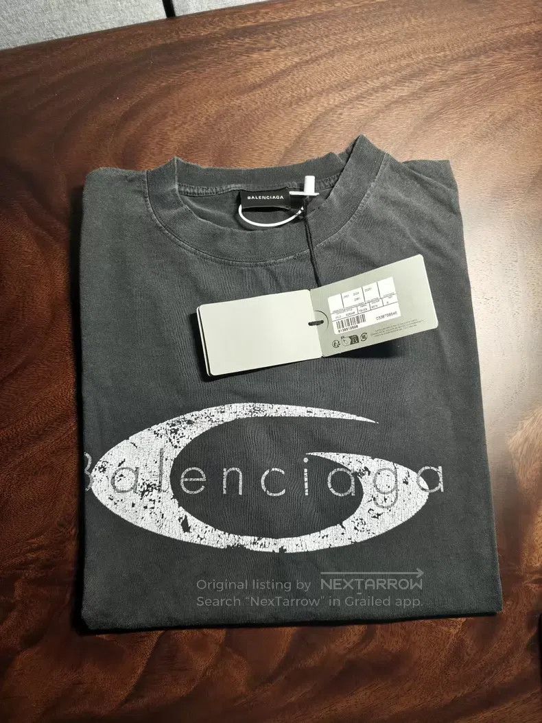 Balenciaga Balenciaga Short-Sleeve Size US S / EU 44-46 / 1 - 1 Thumbnail