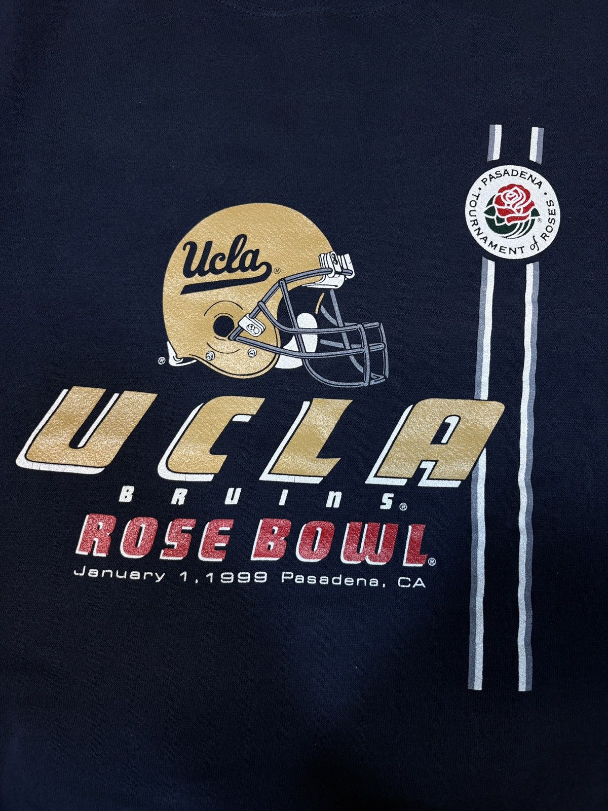 NCAA Vintage 2000s Jansport UCLA Rose Bowl Sweater Size XL 0571 Size US XL / EU 56 / 4 - 4 Thumbnail