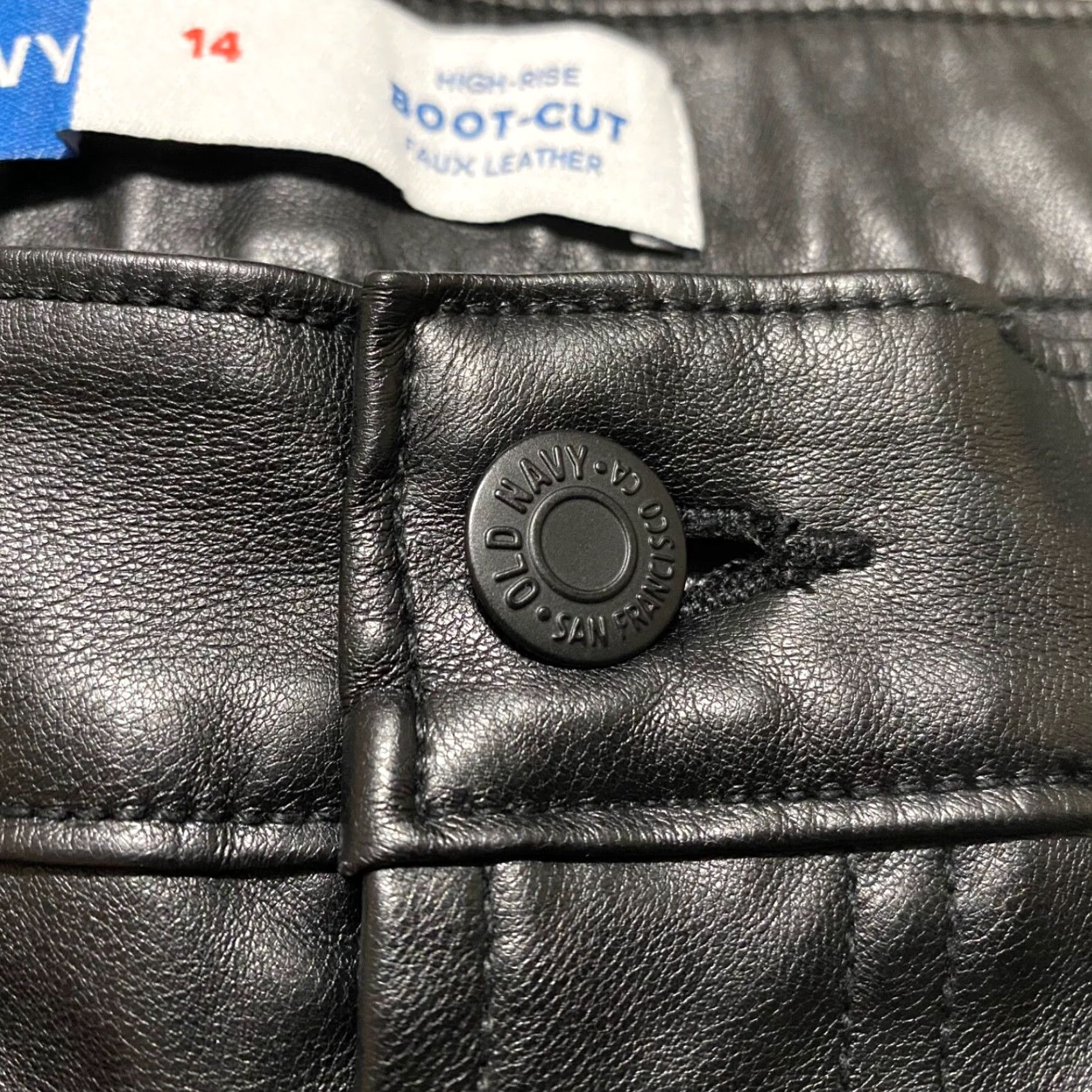 Old Navy Old Navy Womens Pants Black sz 14 High Rise Bootcut Faux Leather Goth Motorcycle Size 36" / US 14 / IT 50 - 6 Thumbnail