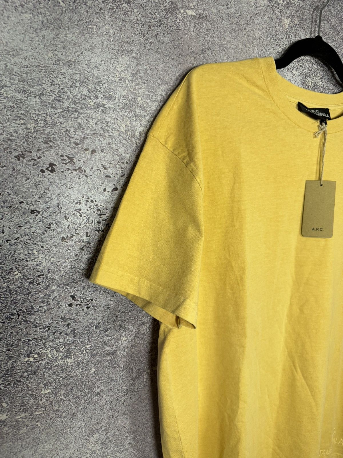 A.P.C. A.P.C Tame Impala Tee Small NWT Size US S / EU 44-46 / 1 - 3 Thumbnail