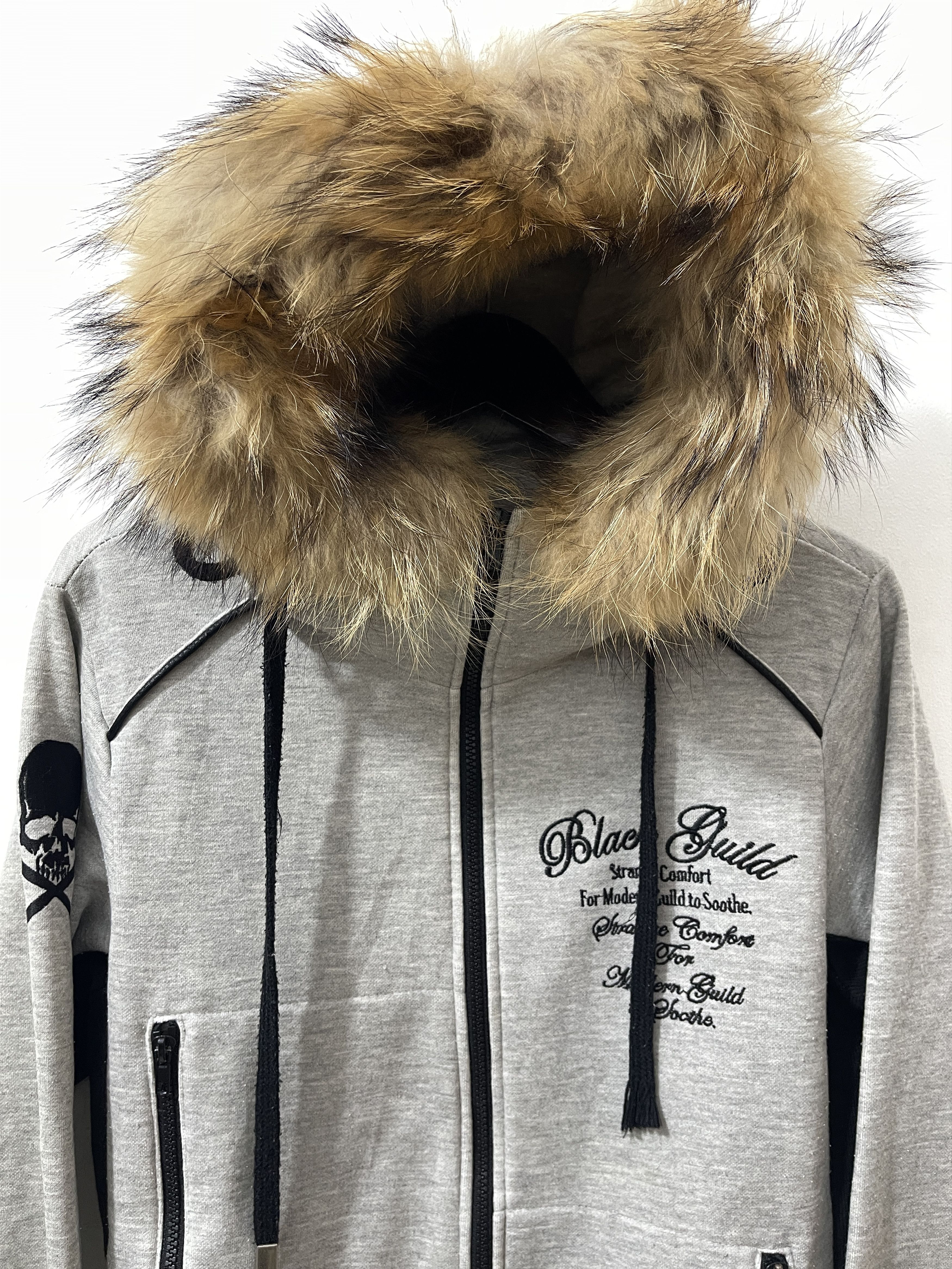 Japanese Brand 2000s R2 Rider Japan Archive Fur Skull Vkei Style Hoodie Size US L / EU 52-54 / 3 - 4 Thumbnail