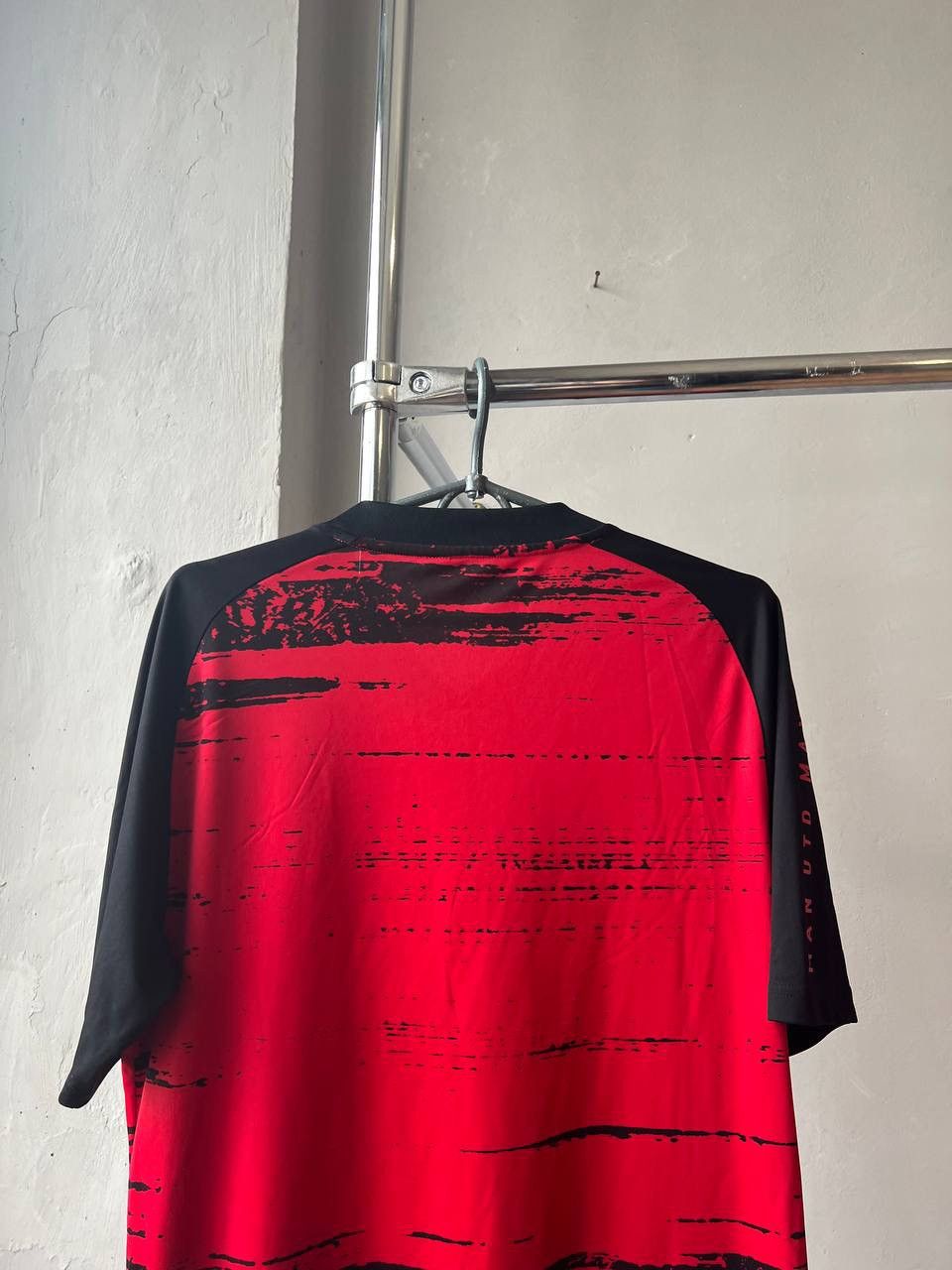Adidas 2020/21 MANCHESTER UNITED TRAINING SOCCER FOOTBALL JERSEY S Size US S / EU 44-46 / 1 - 13 Thumbnail