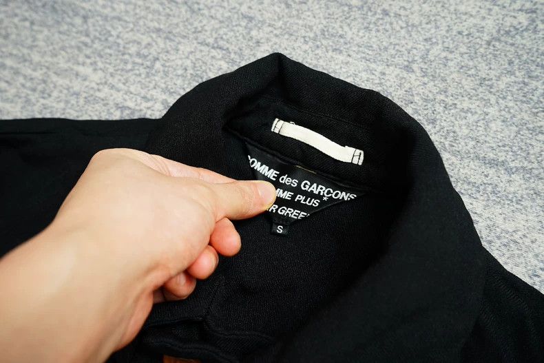 Comme des Garcons Comme des Garcons Polyester spliced long coat Size US S / EU 44-46 / 1 - 7 Thumbnail