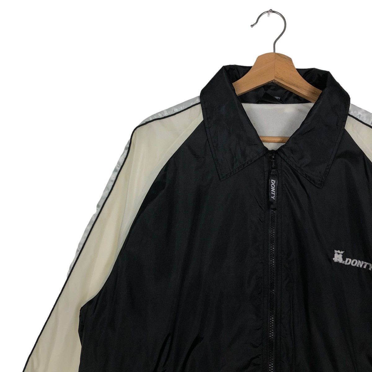 Japanese Brand 🔥90’s Vintage Skate Jacket Donty Big Logo Snap Button Size US M / EU 48-50 / 2 - 6 Thumbnail