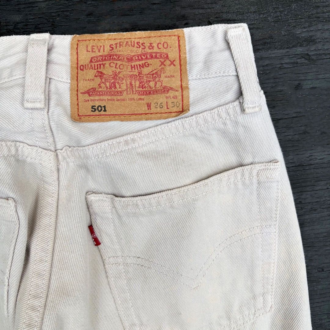 Levi's Levi’s 501 1990 90s Vintage W26 USA Made Light Denim Jeans Size US 26 / EU 42 - 5 Thumbnail