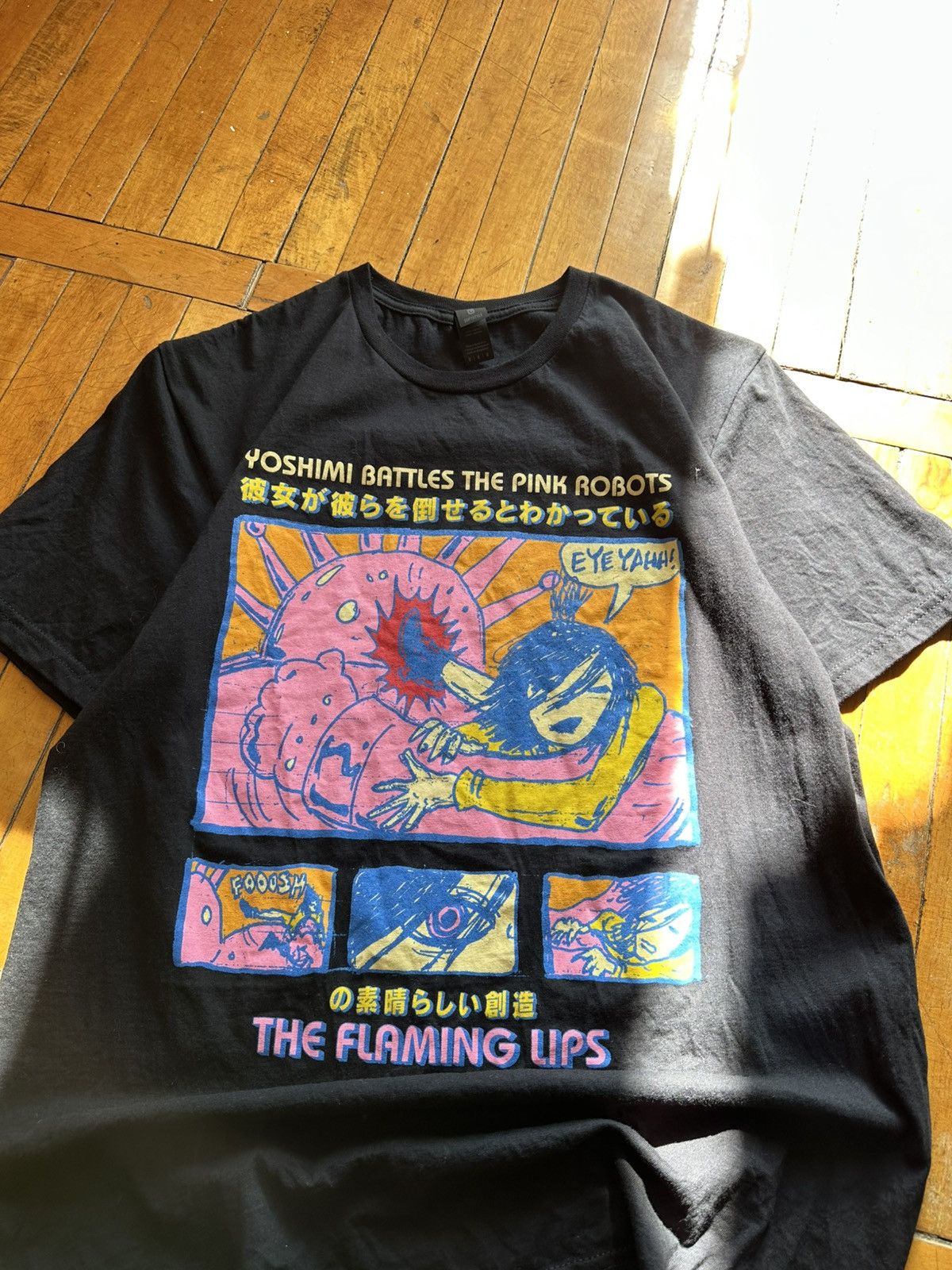 Band Tees 🔥 The Flaming Lips Yoshimi Battles The Pink Robots T Shirt Size US M / EU 48-50 / 2 - 2 Thumbnail