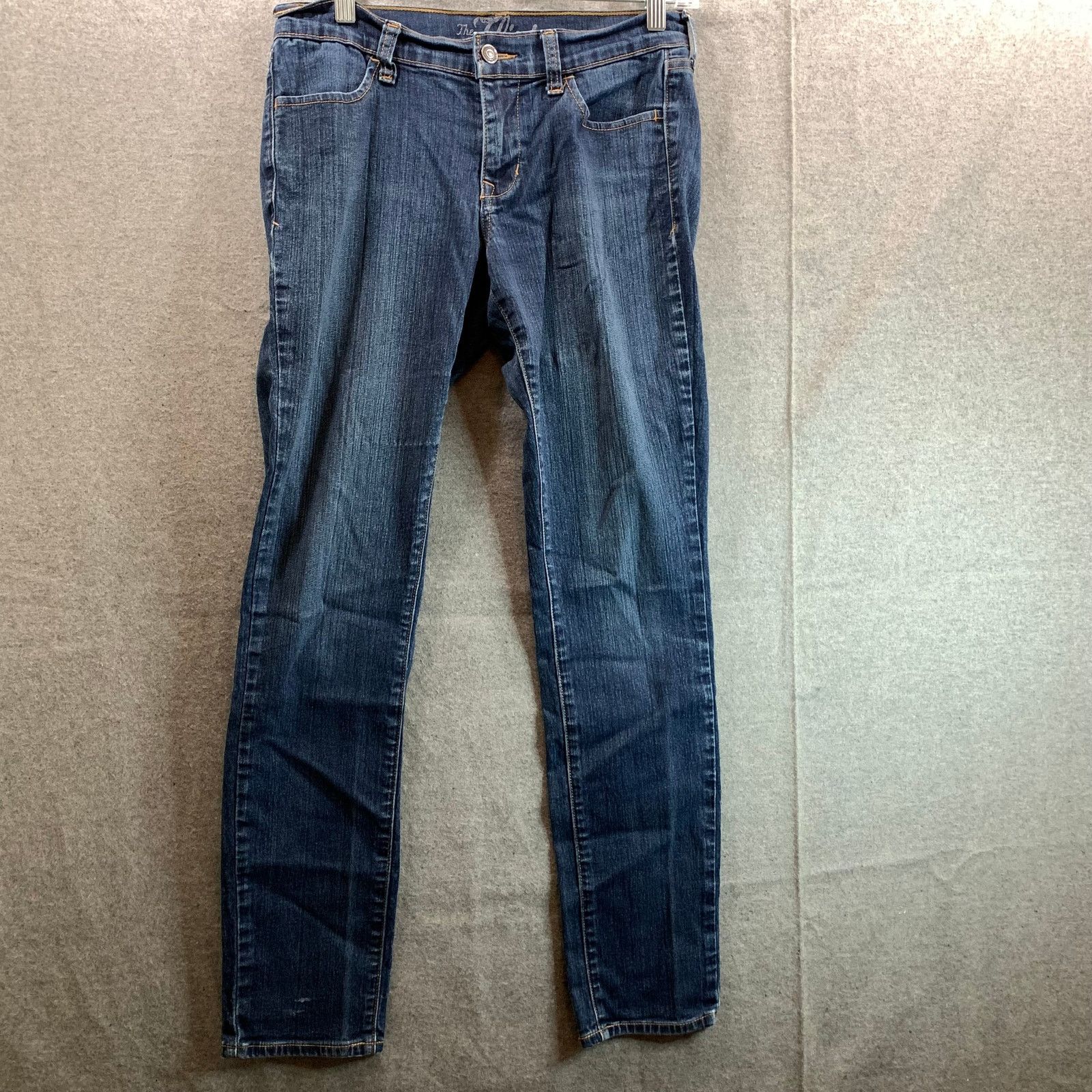 Old Navy Old Navy Jeans Women Size 4 Blue Denim Jeans Size 27" / US 4 / IT 40 - 1 Thumbnail