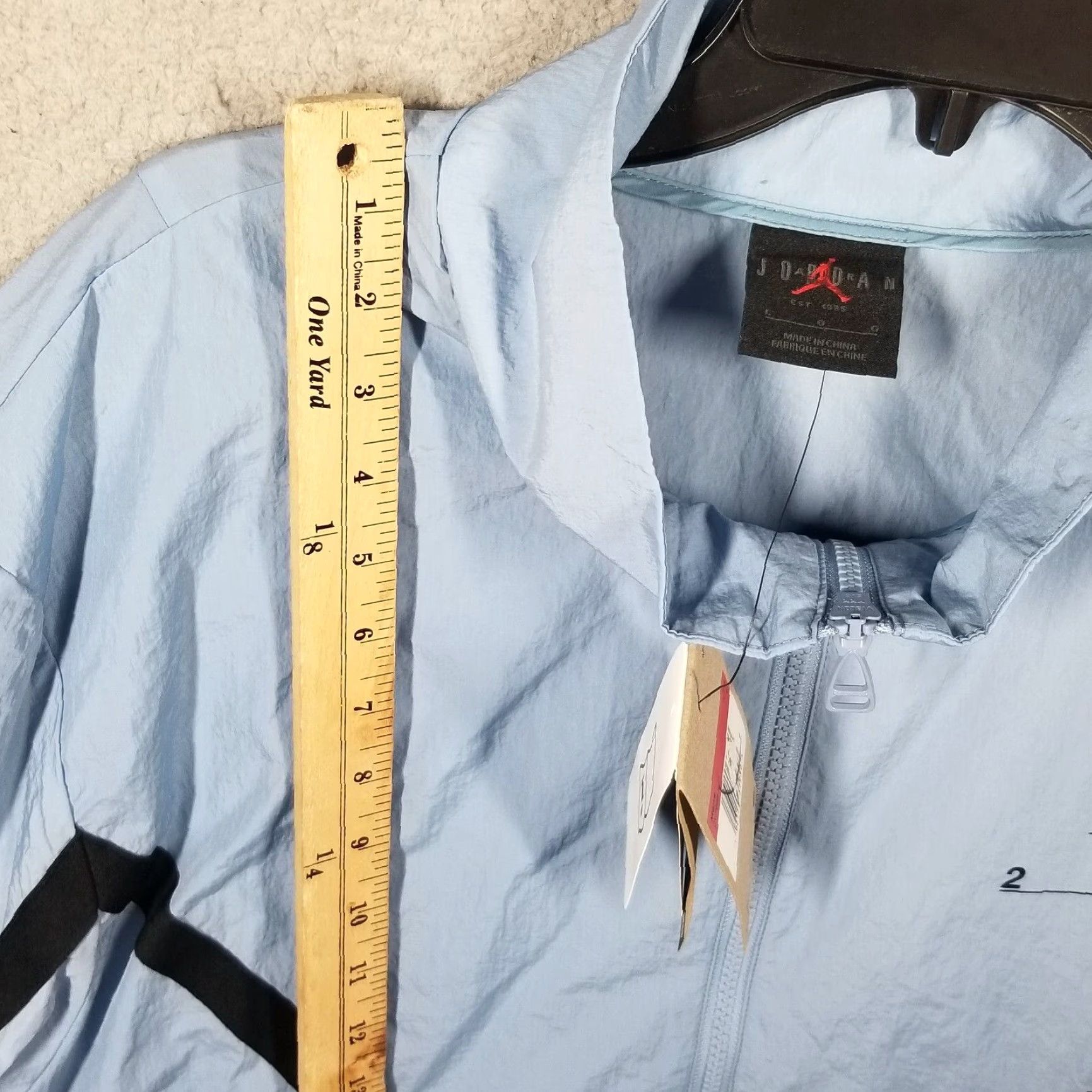Nike Nike Jordan 23 Engineered Windbreaker Jacket Men Large Carolina Blue Rare Color Size US L / EU 52-54 / 3 - 4 Thumbnail