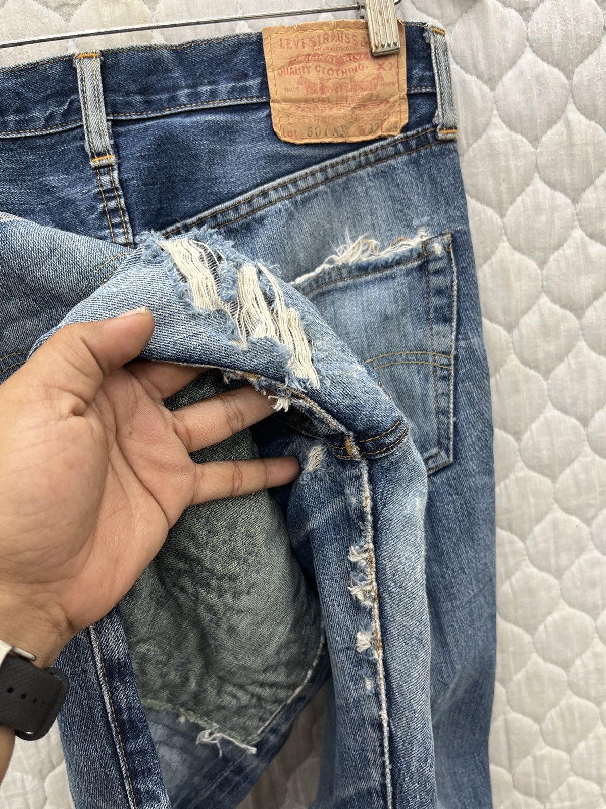 Levi's 🔥🔥🔥STEALS VTG LEVIS BIG E 501XX HIDDEN RIVET SELVEDGE DENIM Size US 31 - 13 Thumbnail
