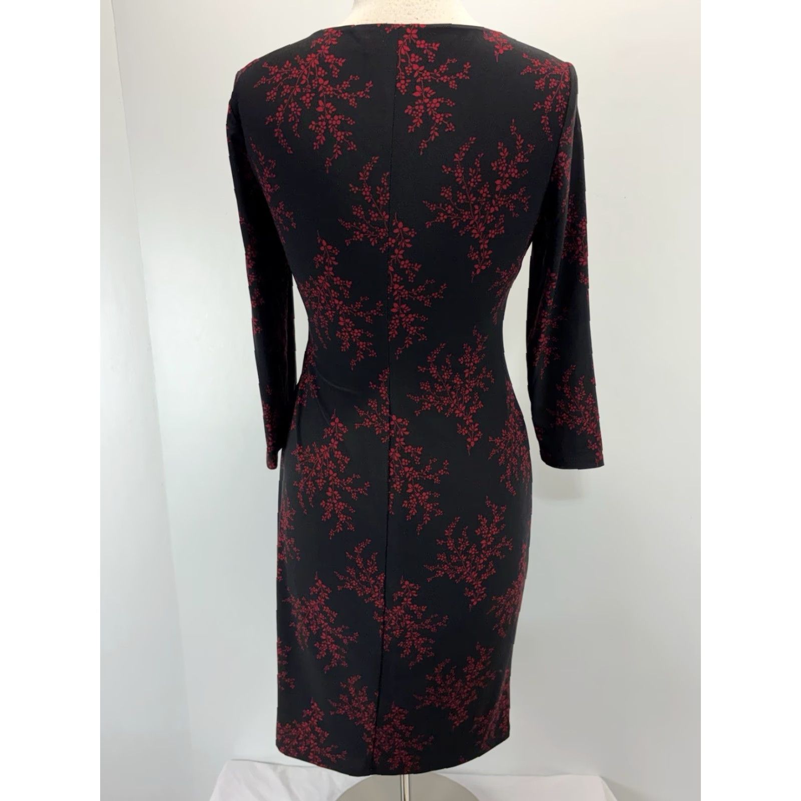 Ralph Lauren Lauren Ralph Lauren Dress Women’s 6 Black Floral Faux Wrap 3/4 Sleeve Knee Length V-Neck Stretch Jersey Classic Wrap Dress Women Mens? Size M / US 6-8 / IT 42-44 - 3 Thumbnail