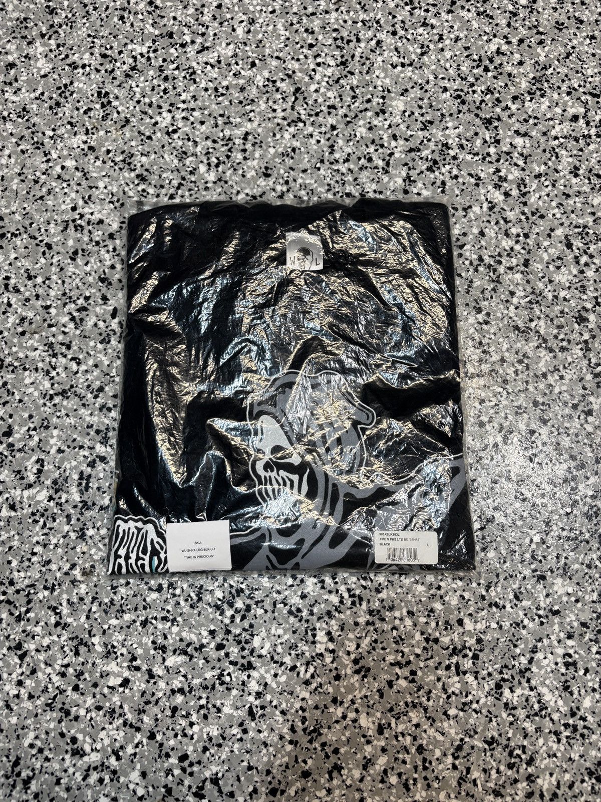 Warren Lotas 2020 Warren Lotas “TIME IS PRECIOUS” Black T-Shirt Size L Size US L / EU 52-54 / 3 - 4 Thumbnail