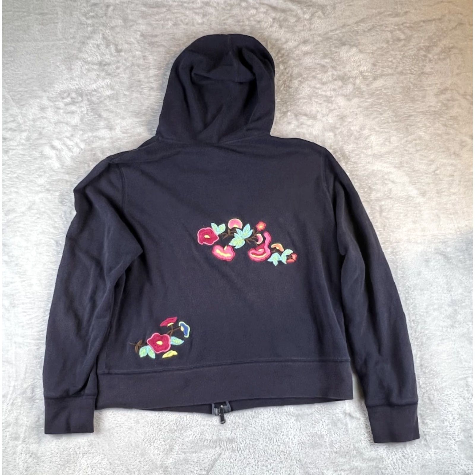 Oleg Cassini Oleg Cassini Sweatshirt Women’s L Navy Full Zip Hooded Embroidered Bohemian Activewear Walking Boys? Size L / US 10 / IT 46 - 2 Thumbnail