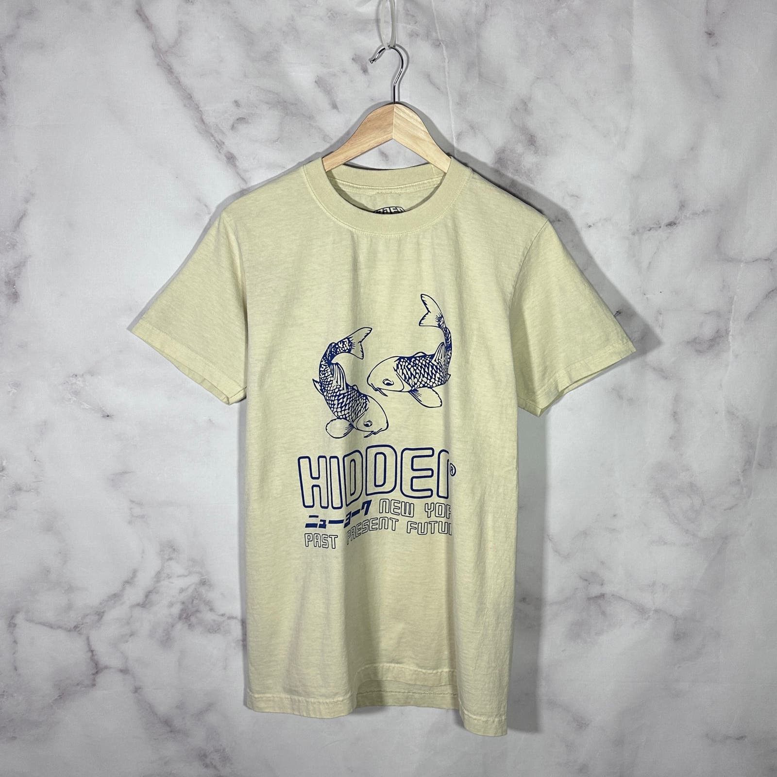 HIDDEN Hidden NY Cream Koi Fish Tee Size US M / EU 48-50 / 2 - 1 Thumbnail