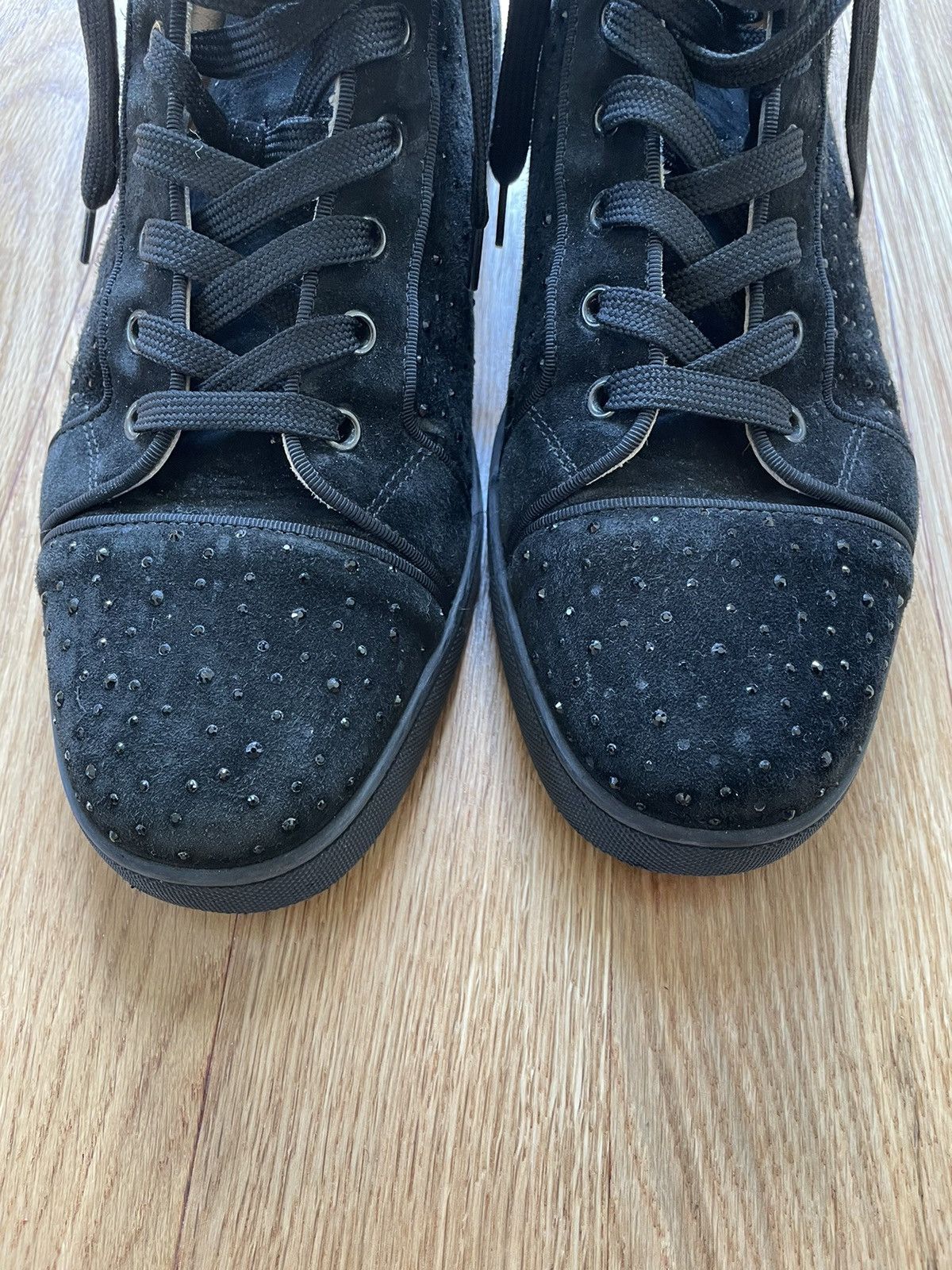 Christian Louboutin Christian Louboutin Sneakers Red Bottom Swarovski Crystal 9 Size US 9 / EU 42 - 7 Thumbnail