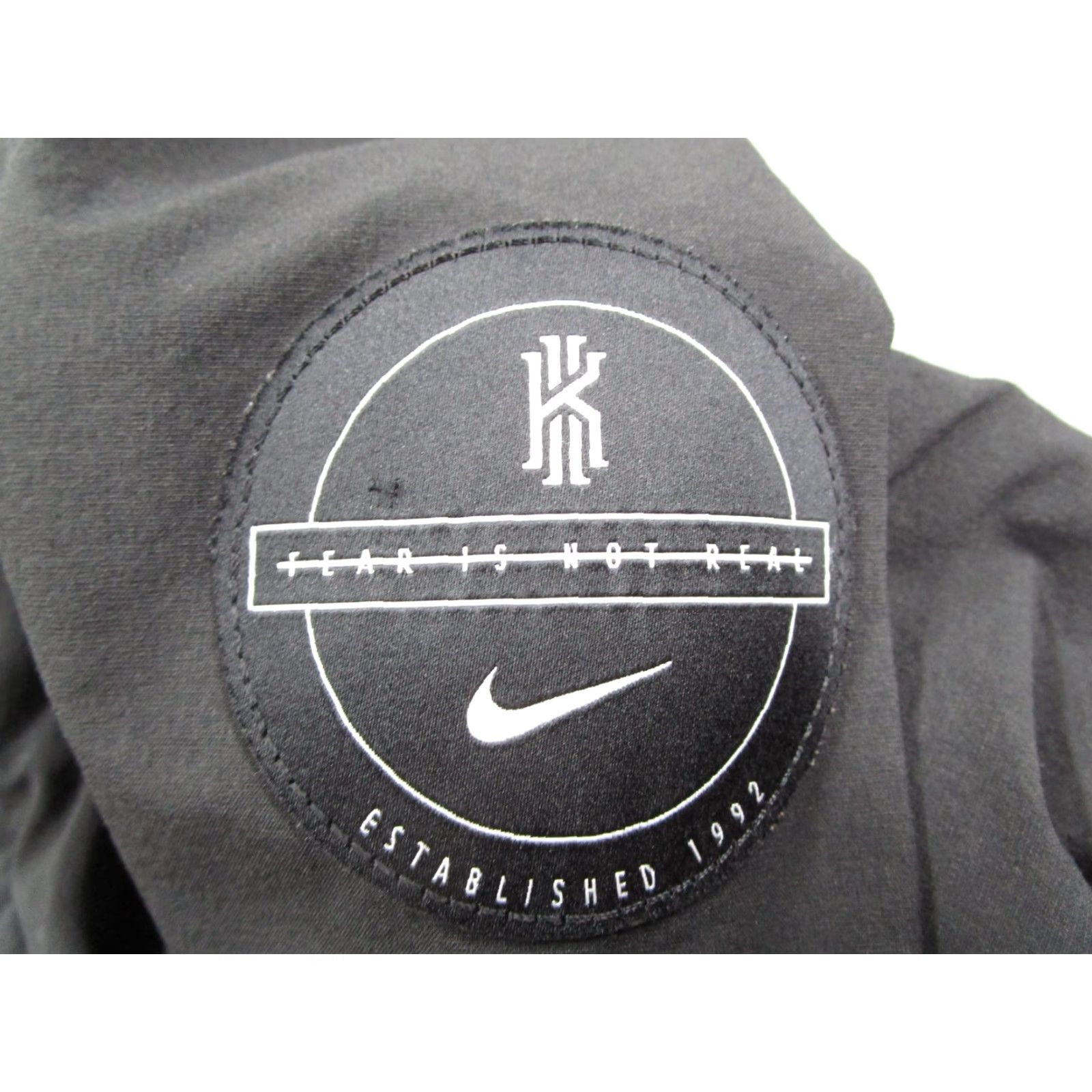 Nike Nike Shield Jacket Mens Large Black Kyrie Basketball Windbreaker 890653-010 Size US L / EU 52-54 / 3 - 4 Thumbnail