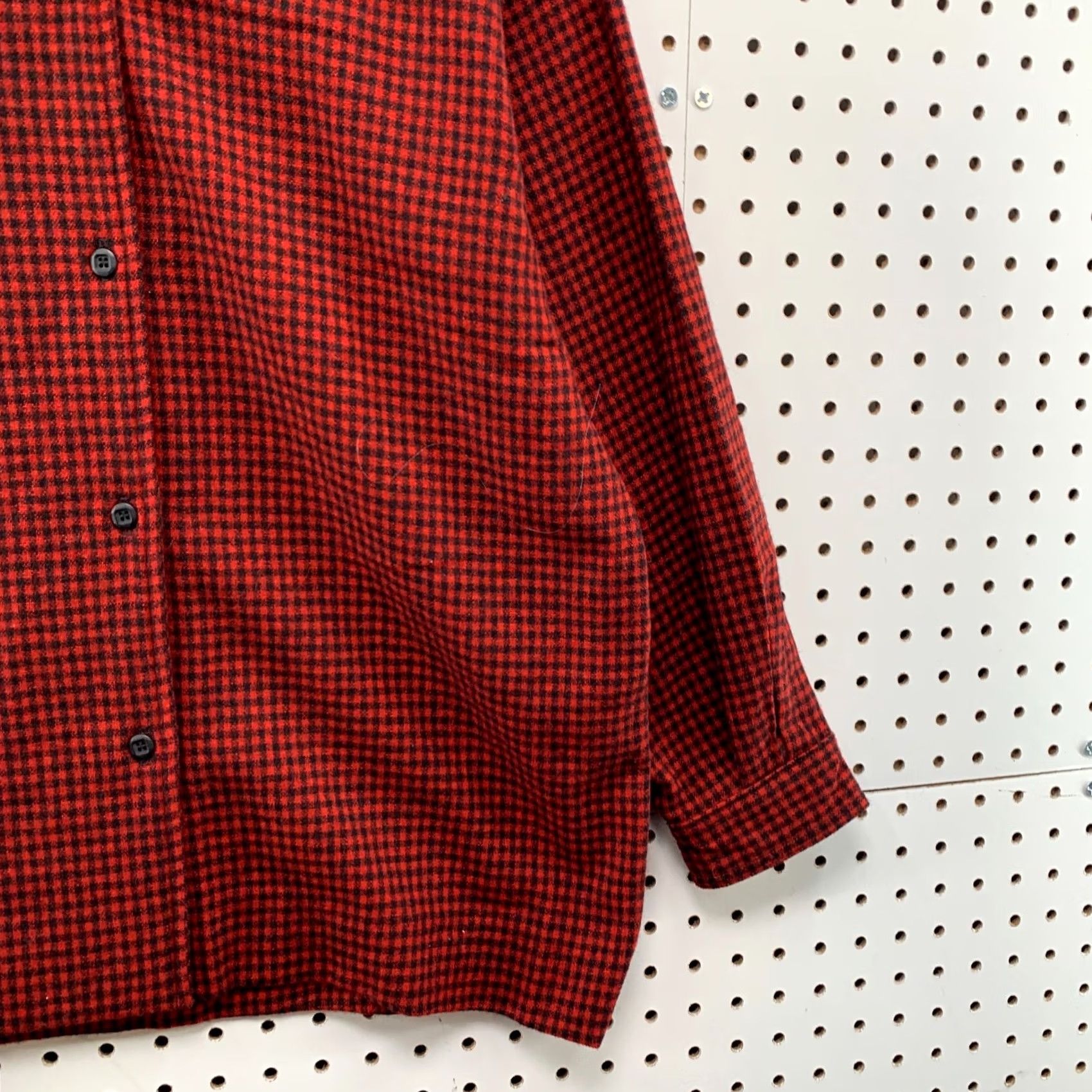 Vintage VINTAGE Woolrich Button Shirt Womens Size 16 Red Check Double Breasted Shirt Womens Size 16 Red Check Woolrich Button-Up Size XXL / US 16-18 / IT 52-54 - 6 Thumbnail