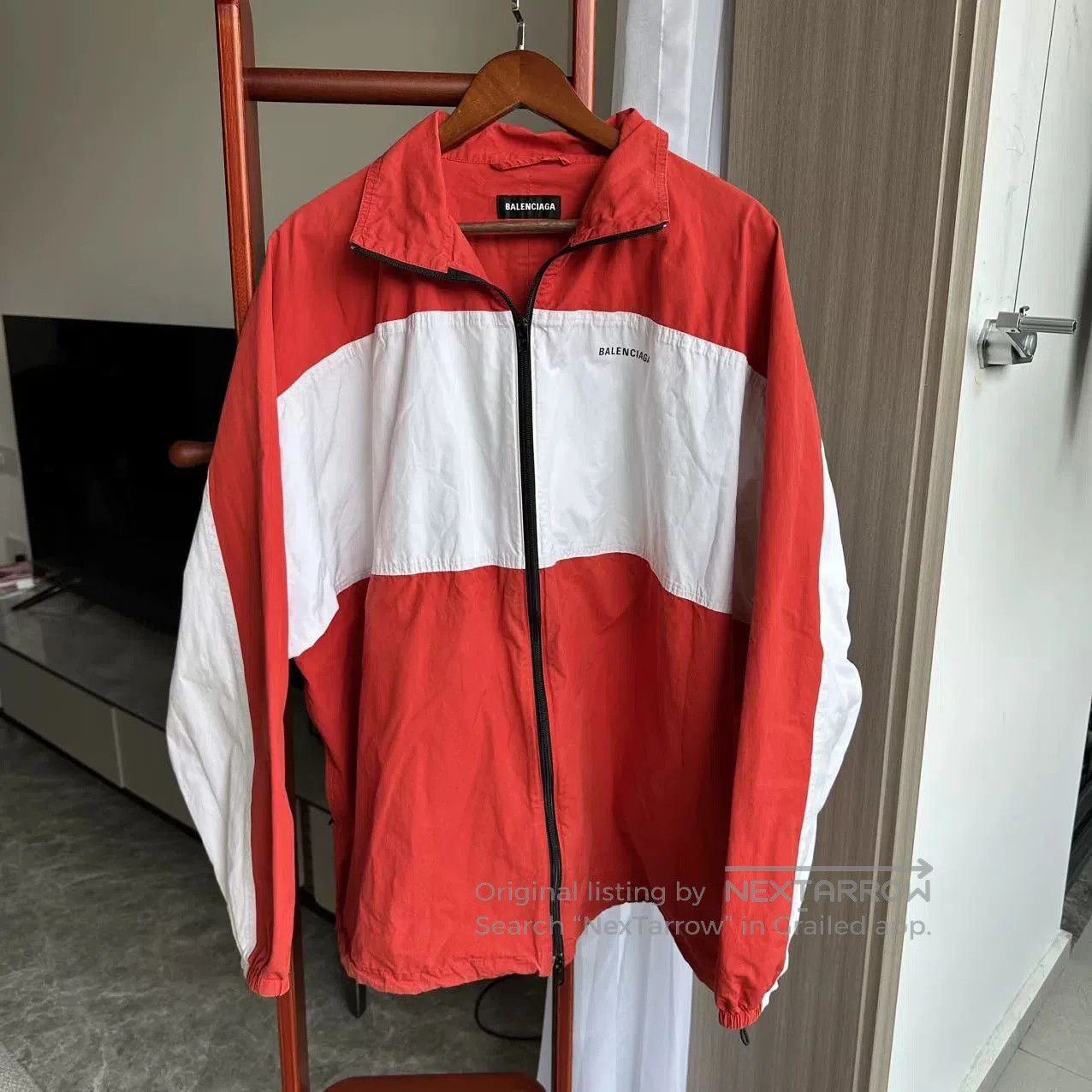 Balenciaga balenciaga white and red sun protection jacket. Size US L / EU 52-54 / 3 - 2 Thumbnail