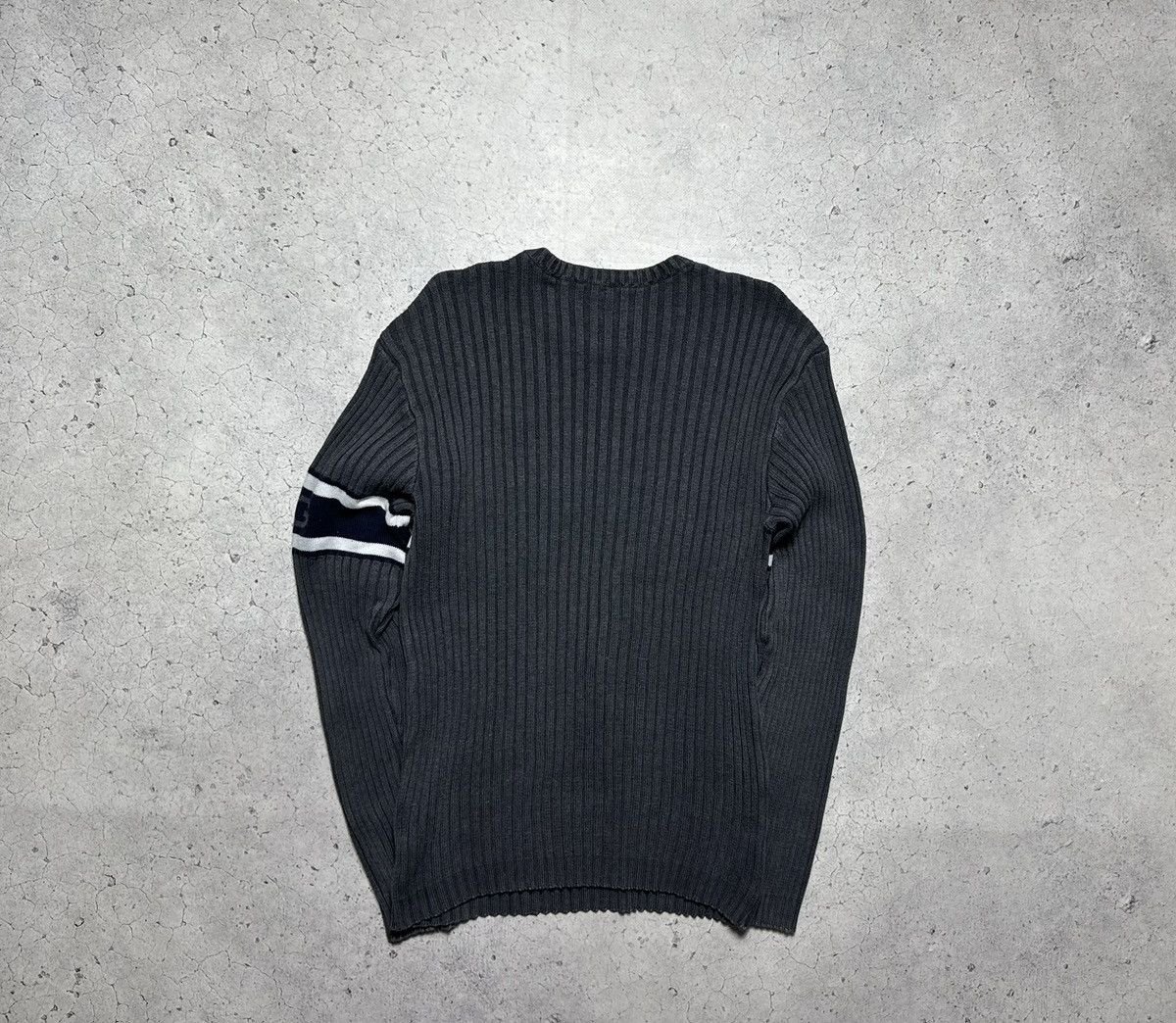 Dolce & Gabbana Dolce & Gabbana DG Vintage Women’s Knitted Sweater Vintage Size L / US 10 / IT 46 - 13 Thumbnail