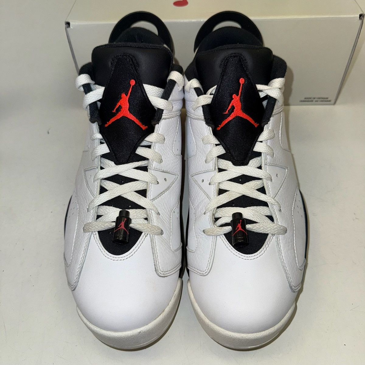 Jordan Brand Size 12 - Air Jordan 6 Low White Infrared 304401-123 OG Size US 12 / EU 45 - 4 Thumbnail