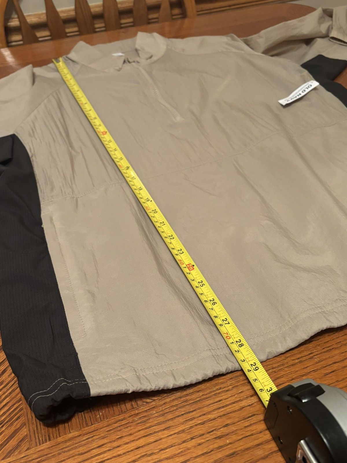 Old Navy Old Navy Men's Lightweight Quarter Zip Windbreaker Beige XL Size US XL / EU 56 / 4 - 7 Thumbnail