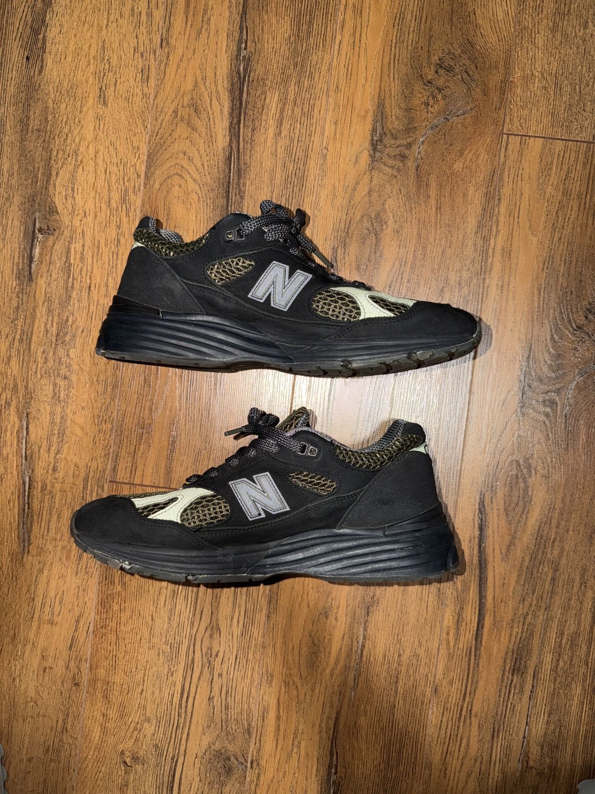 New Balance × Stone Island New Balance 991v2 x Stone Island Size US 10 / EU 43 - 1 Thumbnail