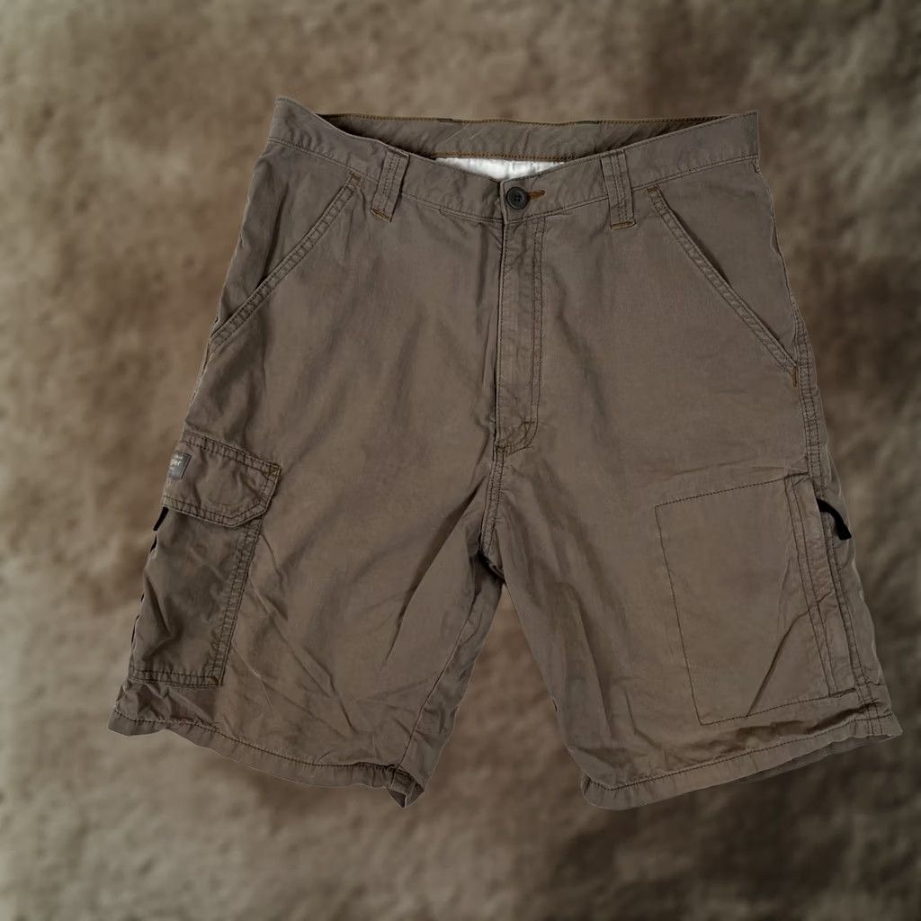 Wrangler VINTAGE Wrangler Shorts Mens 32 Brown Cargo Nylon Blend 9 Inseam Utility Y2K Size US 32 / EU 48 - 1 Thumbnail