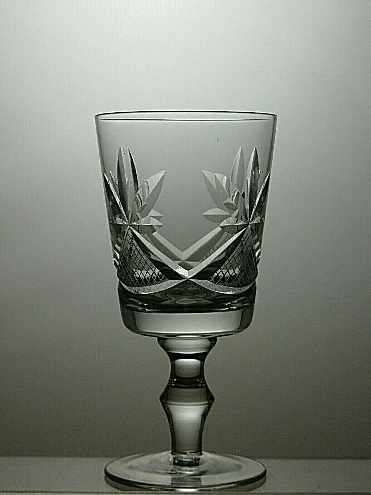 The Unbranded Brand Lead Crystal Cut Glass Set of 2 Wine Glasses 5 1/4" Size ONE SIZE - 4 Thumbnail