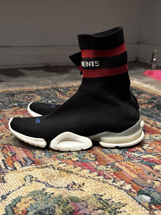 Vetements reebok hotsell sock pump