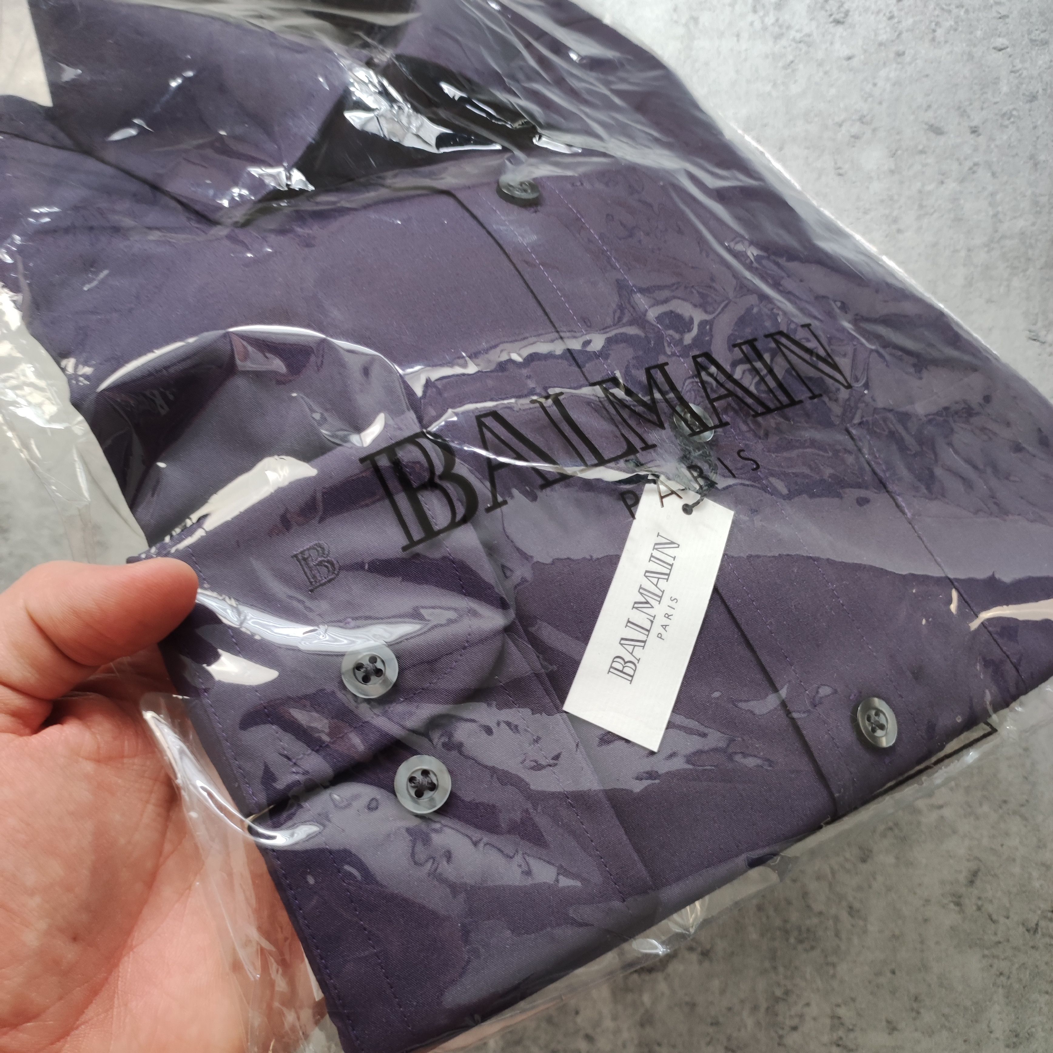 Balmain × Pierre Balmain RARE 90s Brand NEW Balmain Paris Classic Purple B Logo Shirt Size US L / EU 52-54 / 3 - 3 Thumbnail