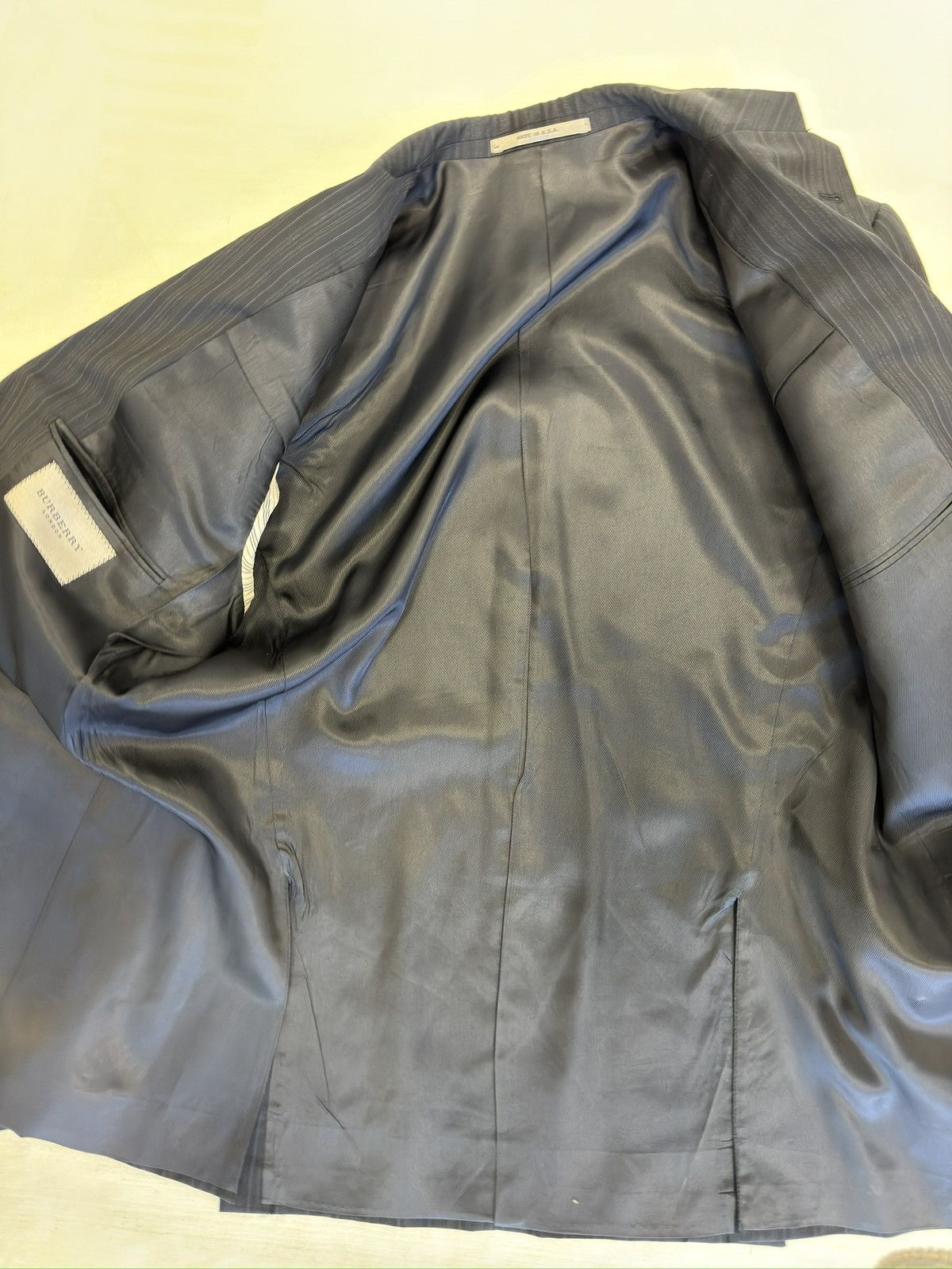 Burberry Burberry London Wool Shadow Stripe Jacket in Navy 40R Size 40R - 9 Thumbnail