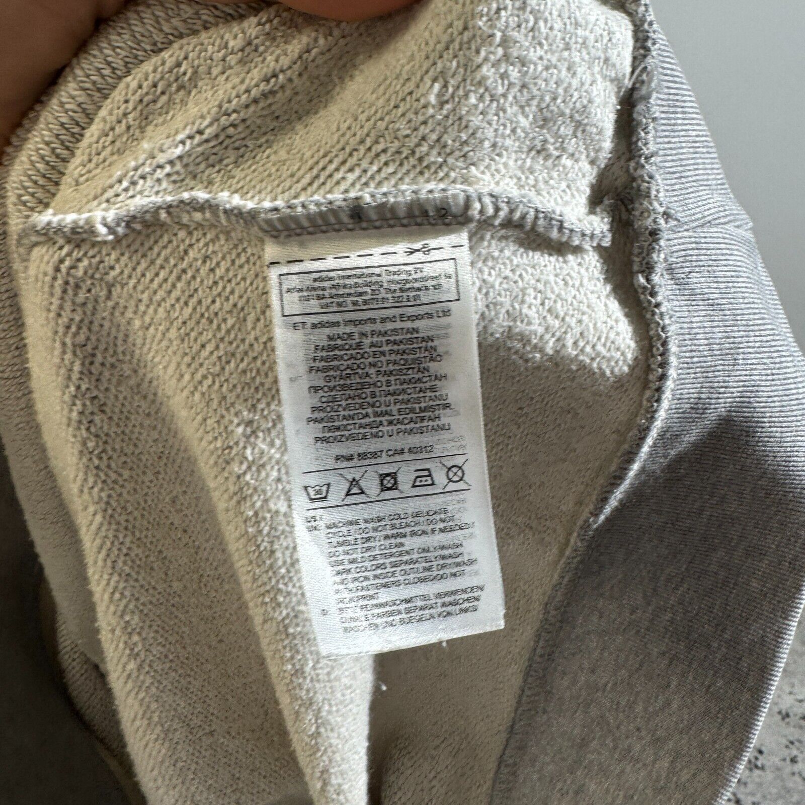 Adidas × Vintage Vintage Adidas Unisex Gray Cotton Hoodie Size S Regular Fit Size US S / EU 44-46 / 1 - 9 Thumbnail