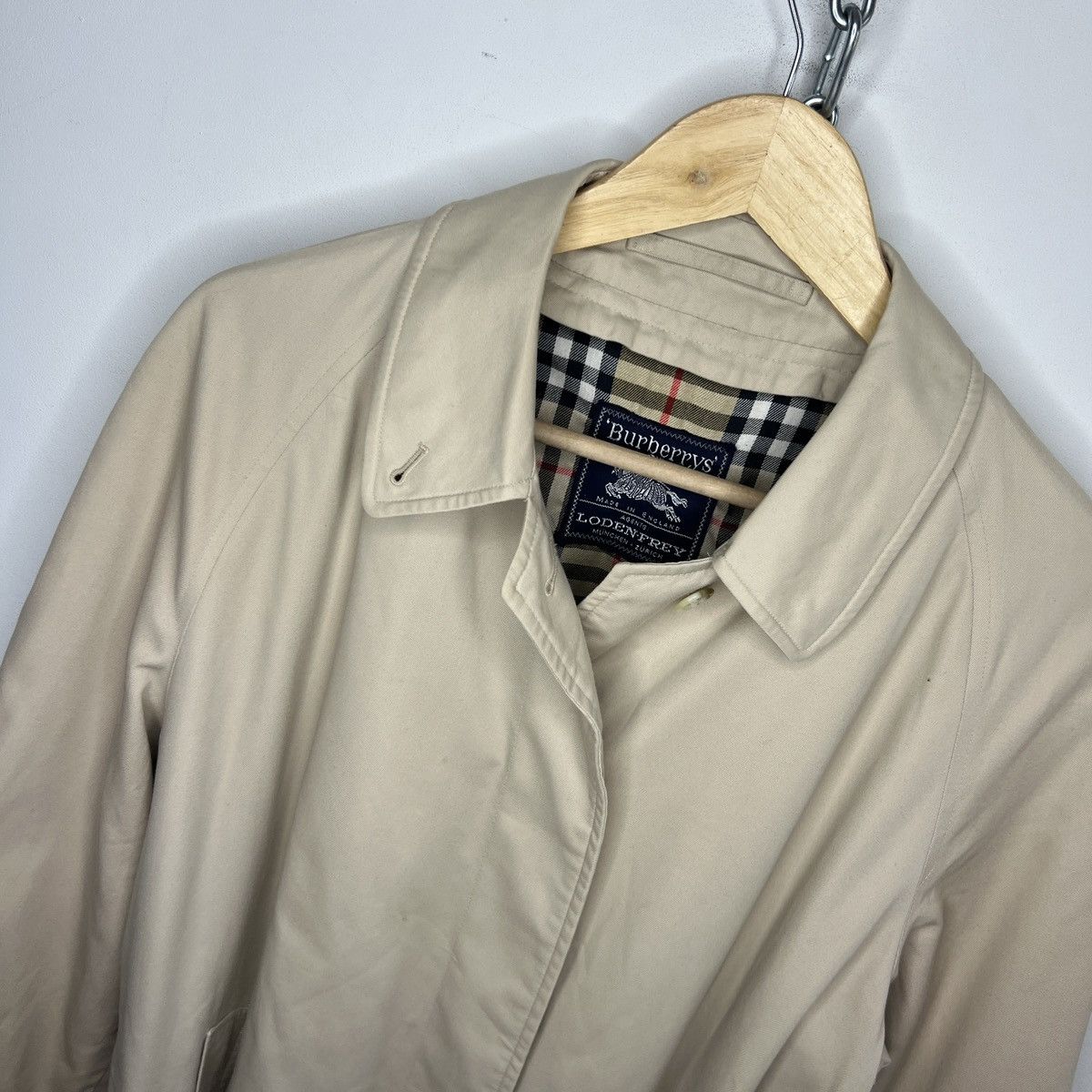 Burberry Vintage Burberry Trench Coat 90s Nova Check Beige Belted Size US S / EU 44-46 / 1 - 5 Thumbnail