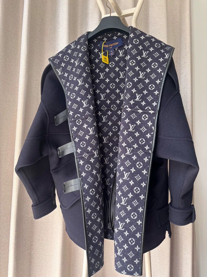 Louis Vuitton Louis Vuitton Hooded wool reversible parka Size XS / US 0-2 / IT 36-38 - 2 Thumbnail