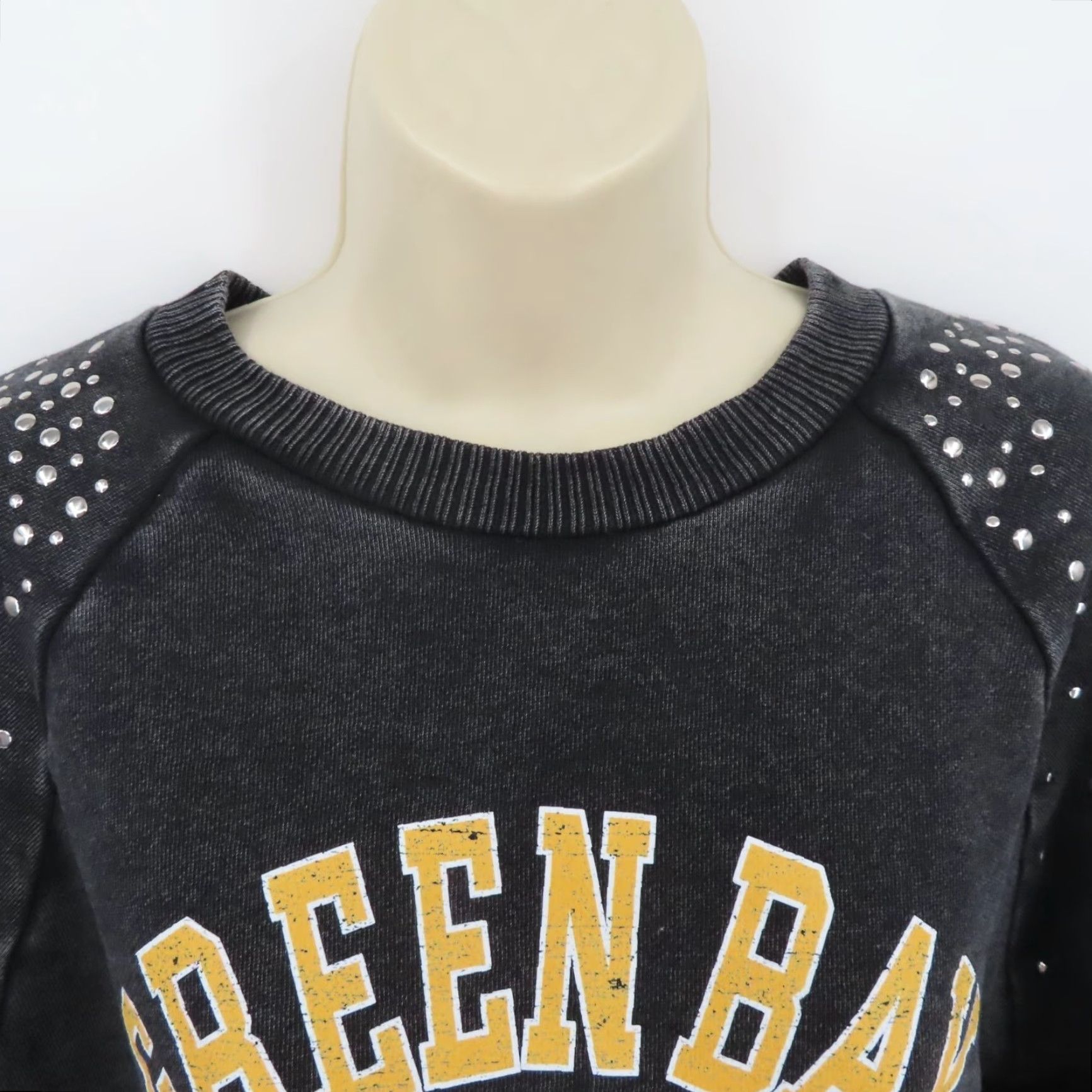 Vintage Gameday Couture Sweatshirt Women XXL Gray Green Bay Packers Silver Studded Cropped Long Sleeve Pullover Size XXL / US 16-18 / IT 52-54 - 2 Thumbnail