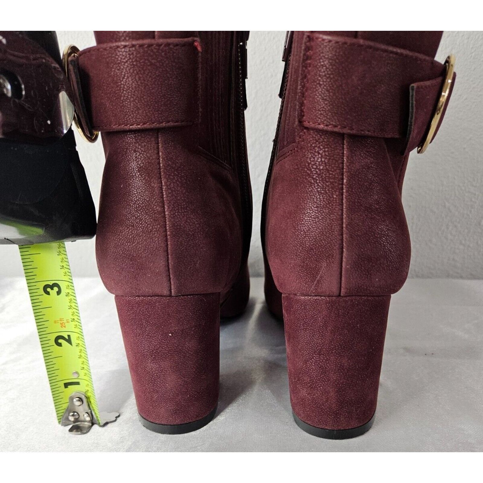 Croft & Barrow Elements by Croft & Barrow Burgundy Ankle Boots Wmn’s Sz 7W Size US 7 / IT 37 - 3 Thumbnail