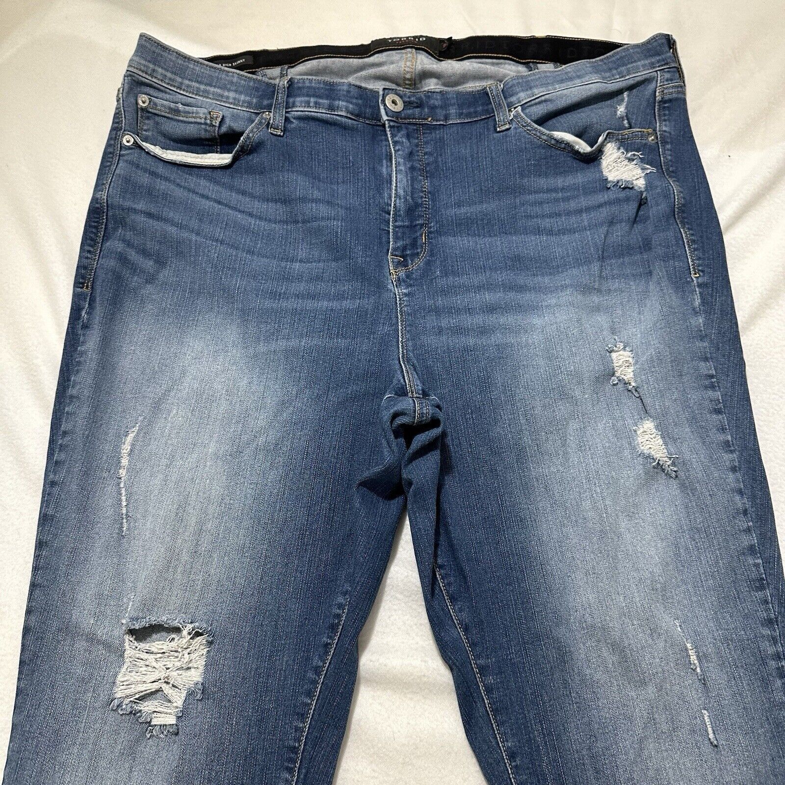 Other Torrid 26R Sky High Skinny Jeans Ripped Distressed Blue Size 42" / US 20 - 2 Thumbnail