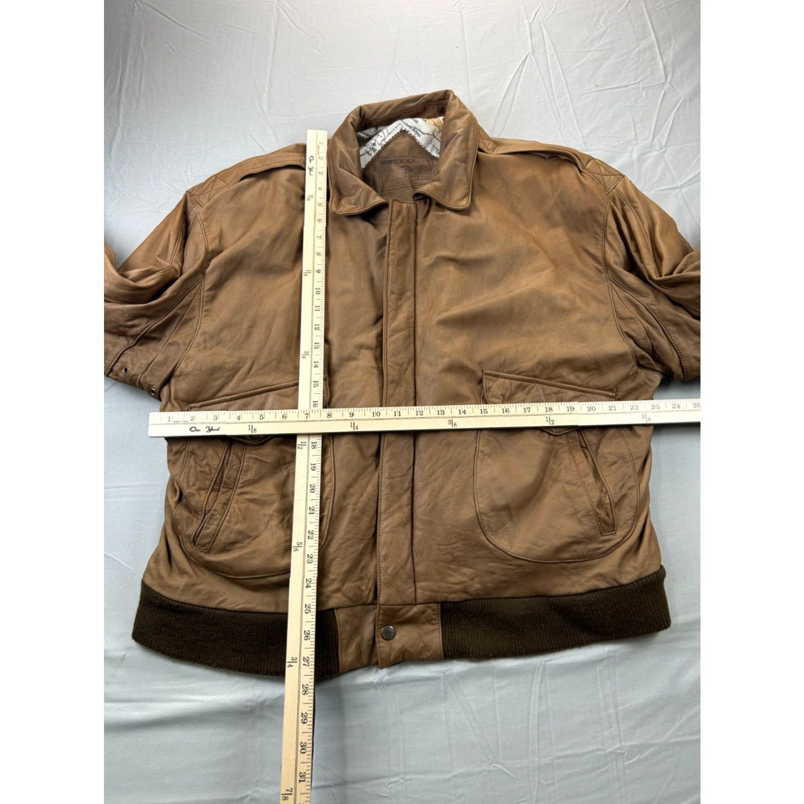 Roundtree & Yorke VINTAGE Roundtree & Yorke Jacket Mens XL Brown Leather Bomber Snap Flight Size US XL / EU 56 / 4 - 5 Thumbnail